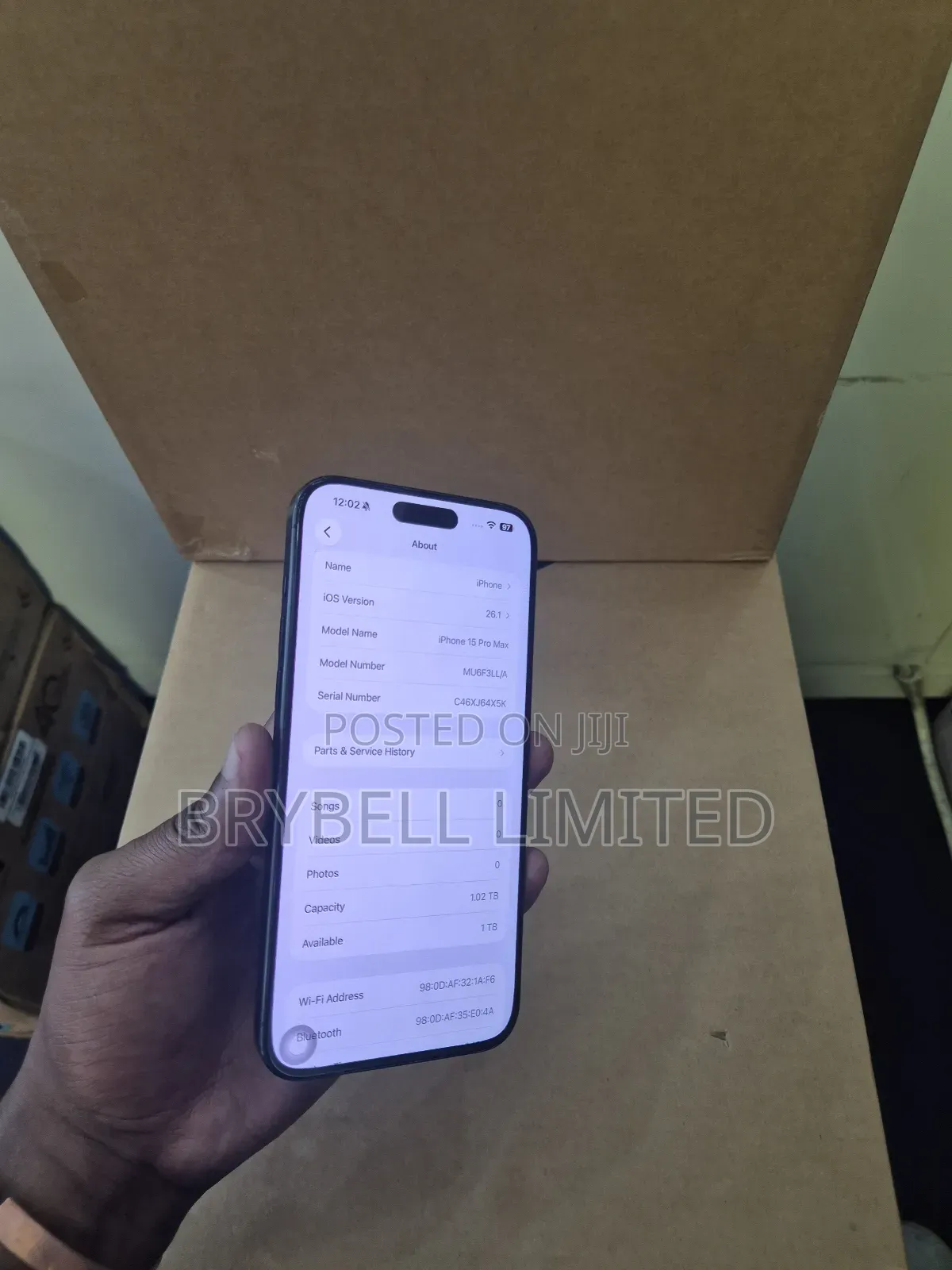 Apple iPhone 15 Pro Max 1 TB Gold