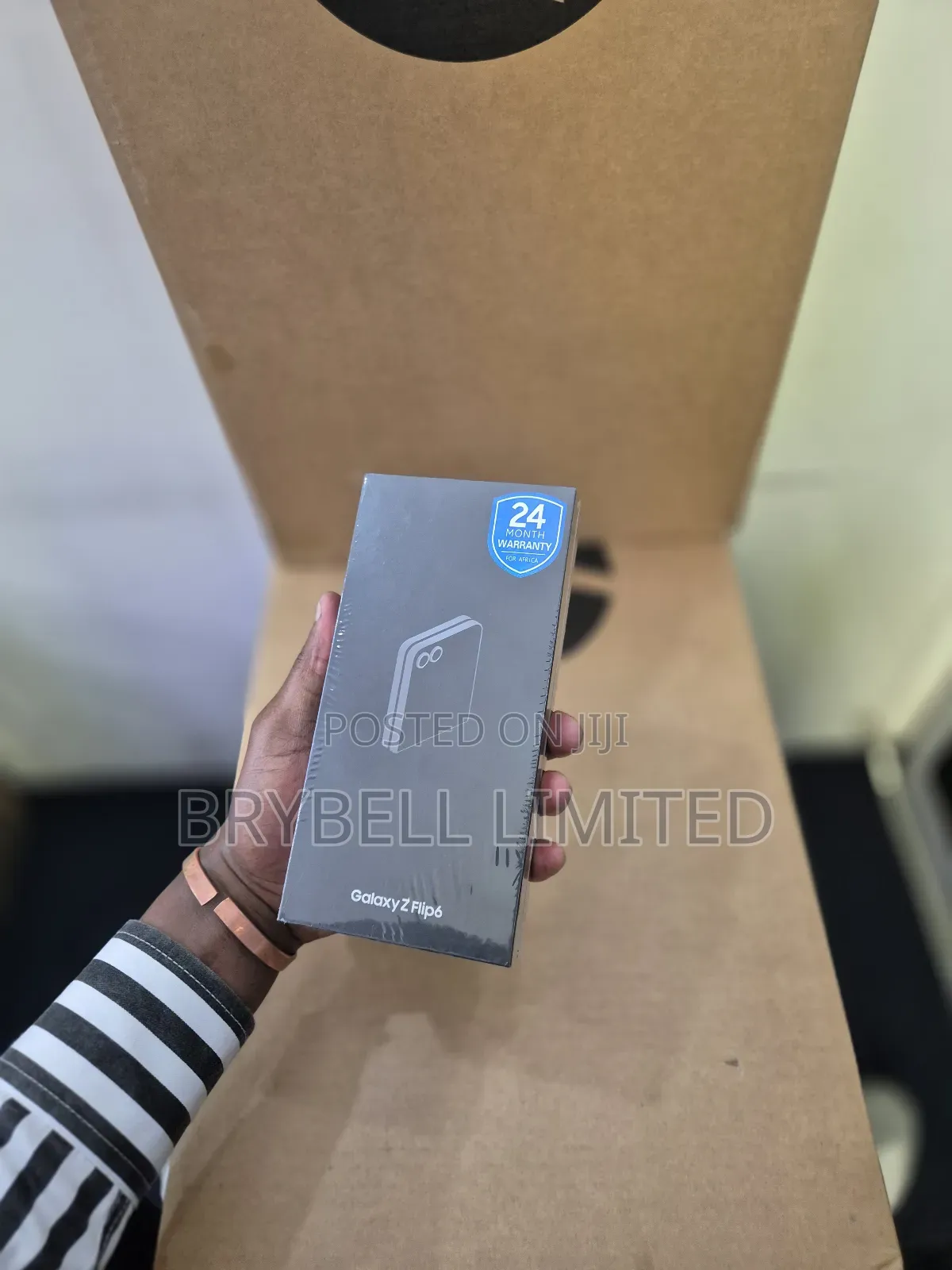 New Samsung Galaxy Z Flip6 256 GB Silver