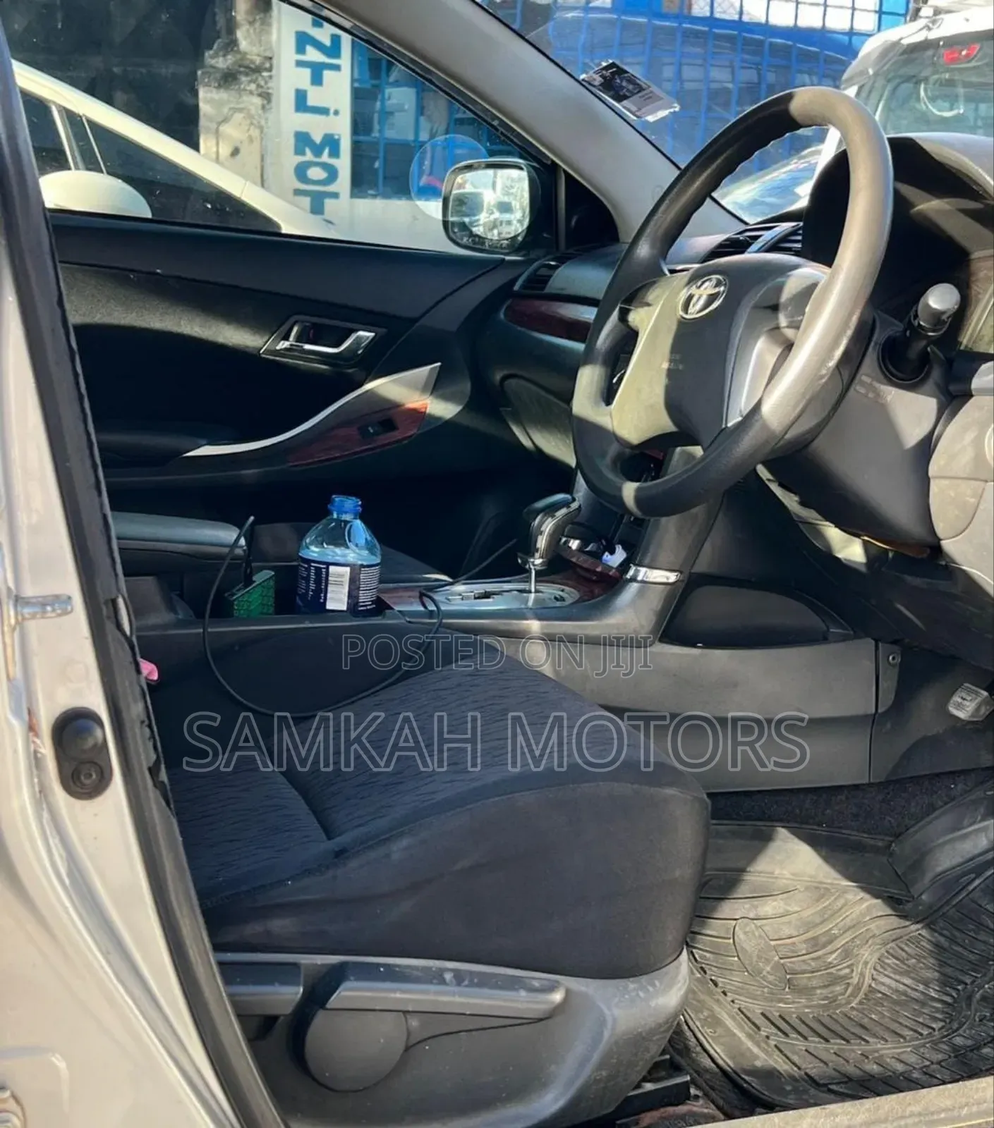 Toyota Allion 2011 Silver