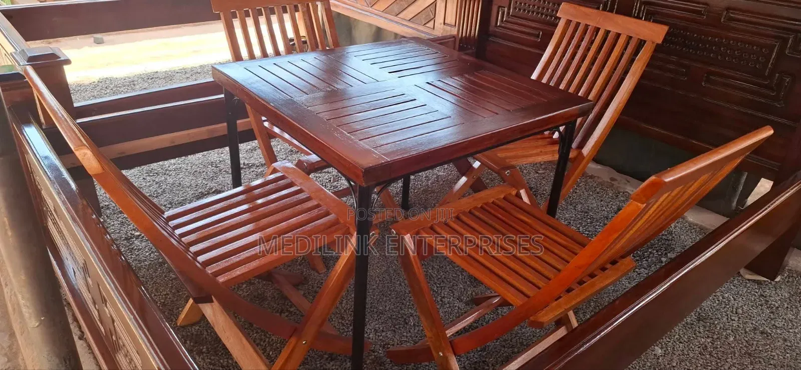 Foldable Customized Chairs 4-Seater Set