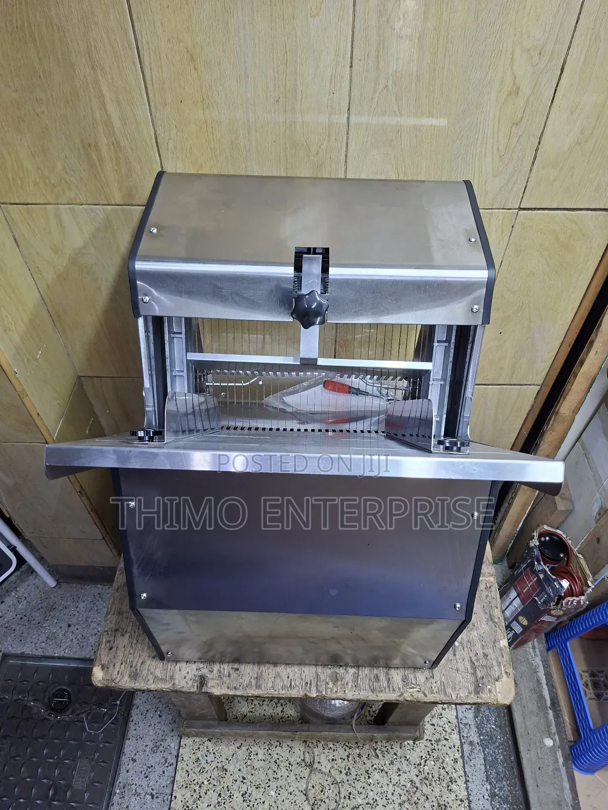 Commercial Bread Slicer.