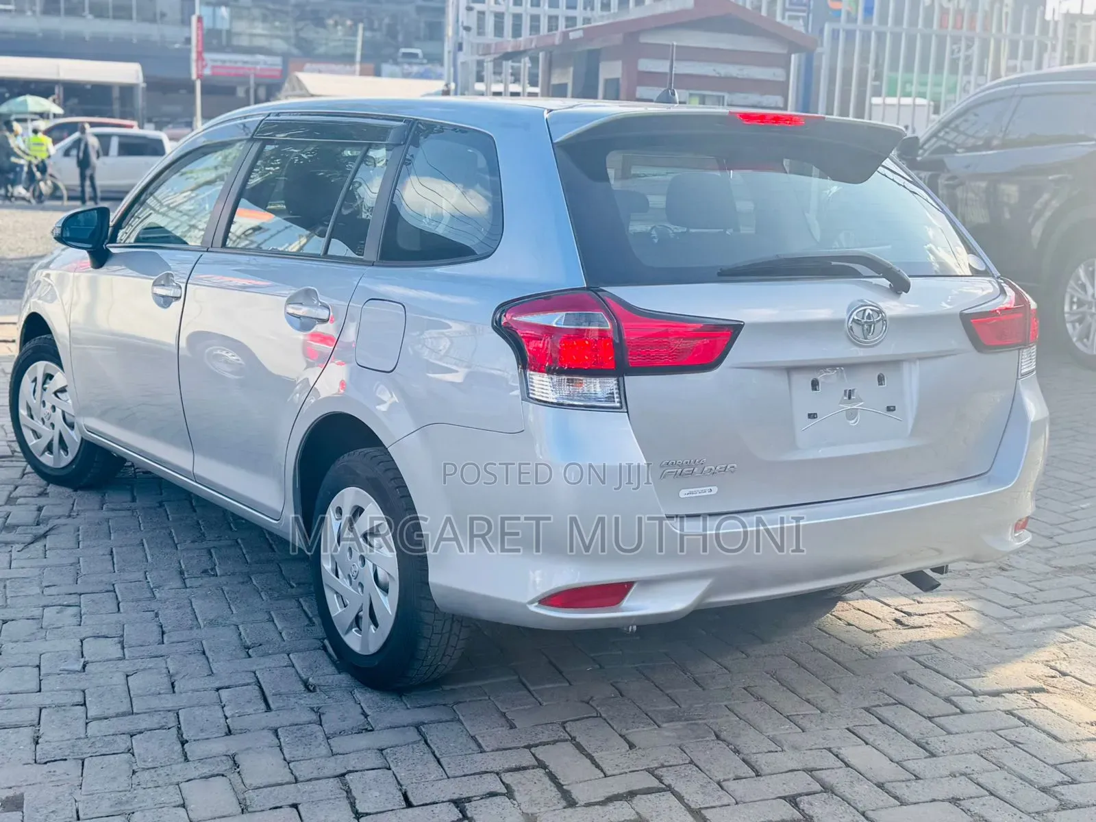 Toyota Corolla Fielder 2018 Silver
