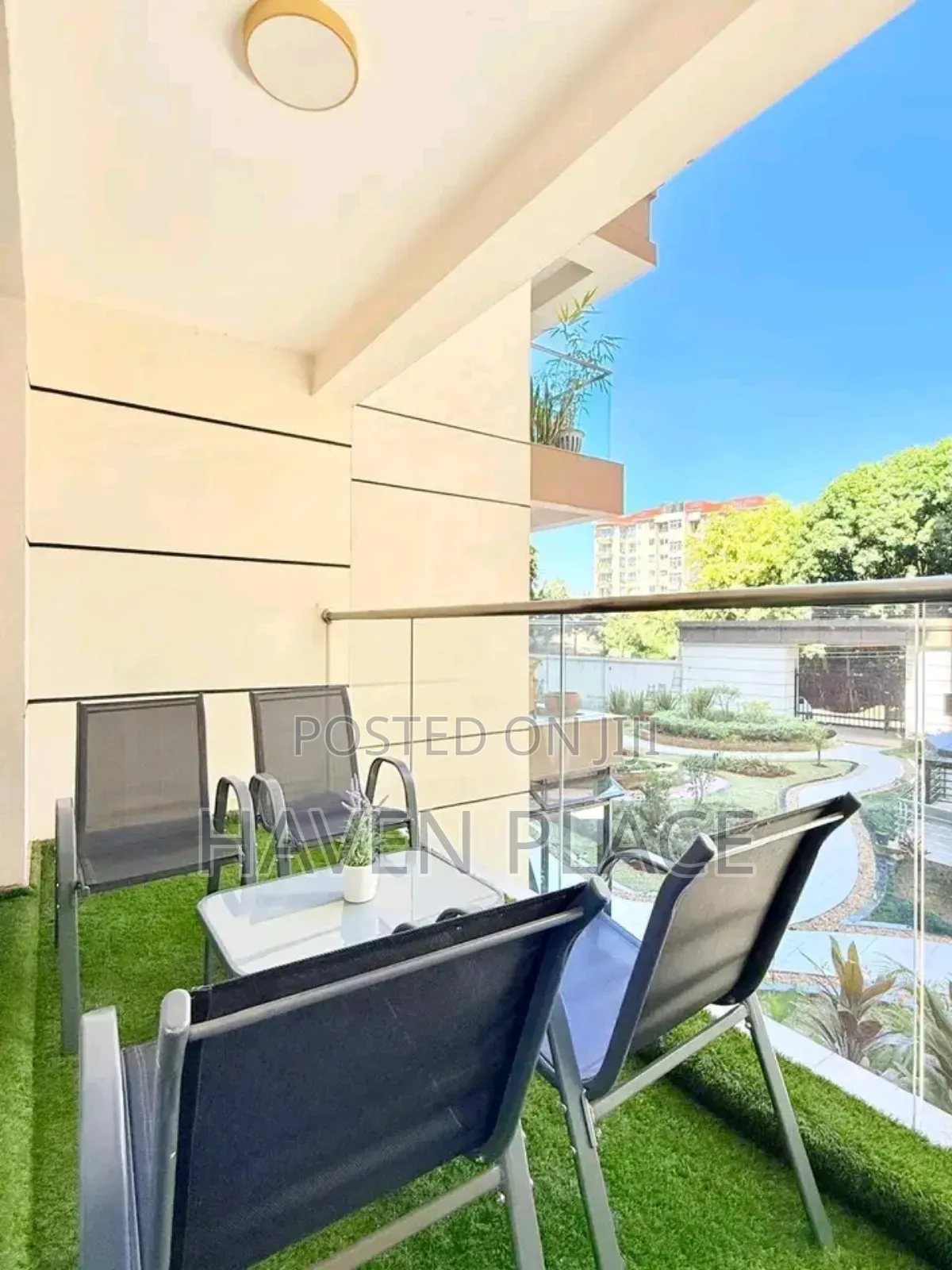 H3 Bedroom + DSQ Apartment 108 Riverside Square-Riverside