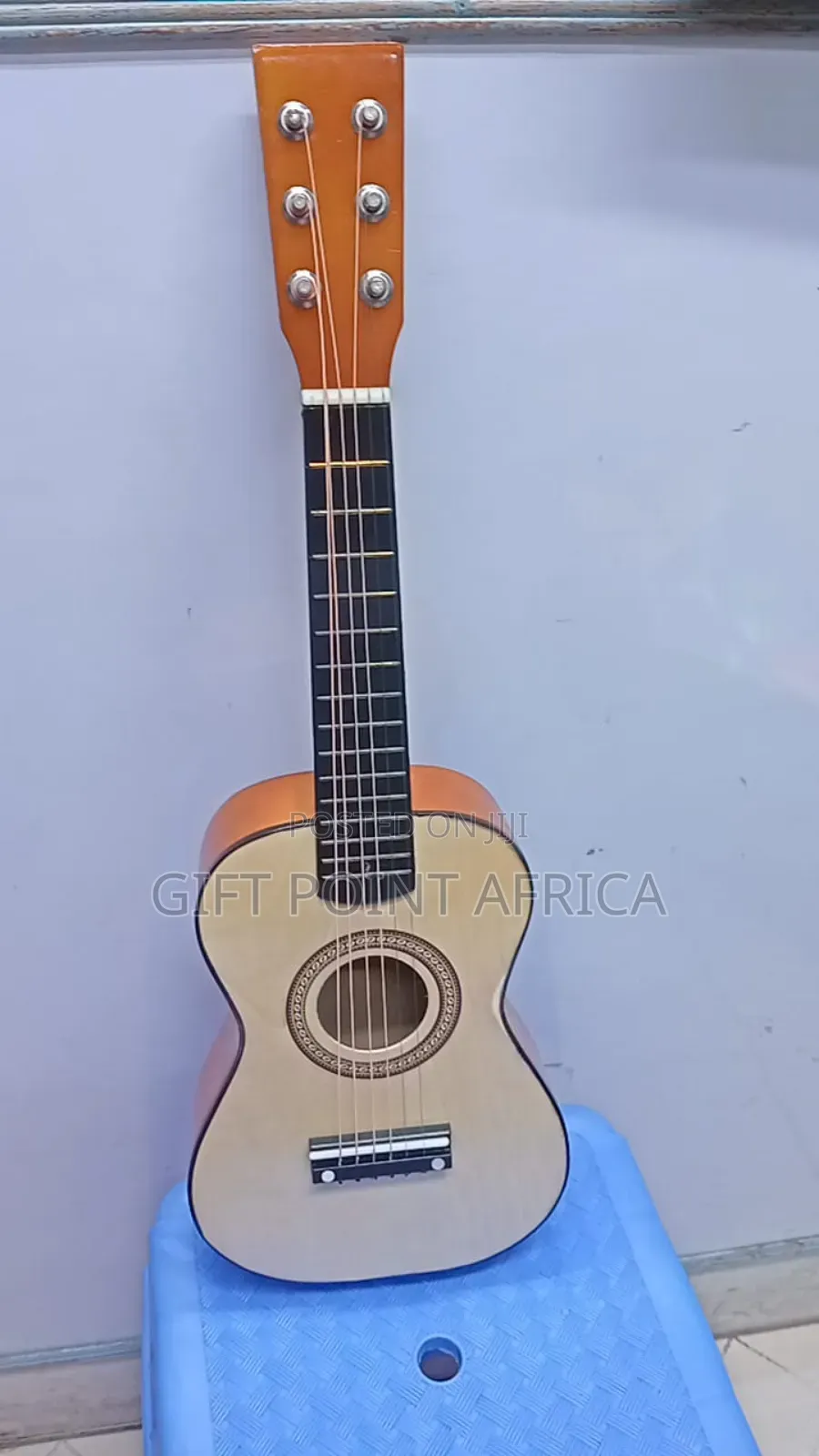 High Quality 7 Strings Guitar For Kids With A Strings Pluck