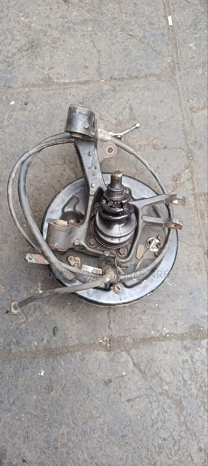 Axio, Fielder Rear Hubs 4wd, Drums, Back Plates.