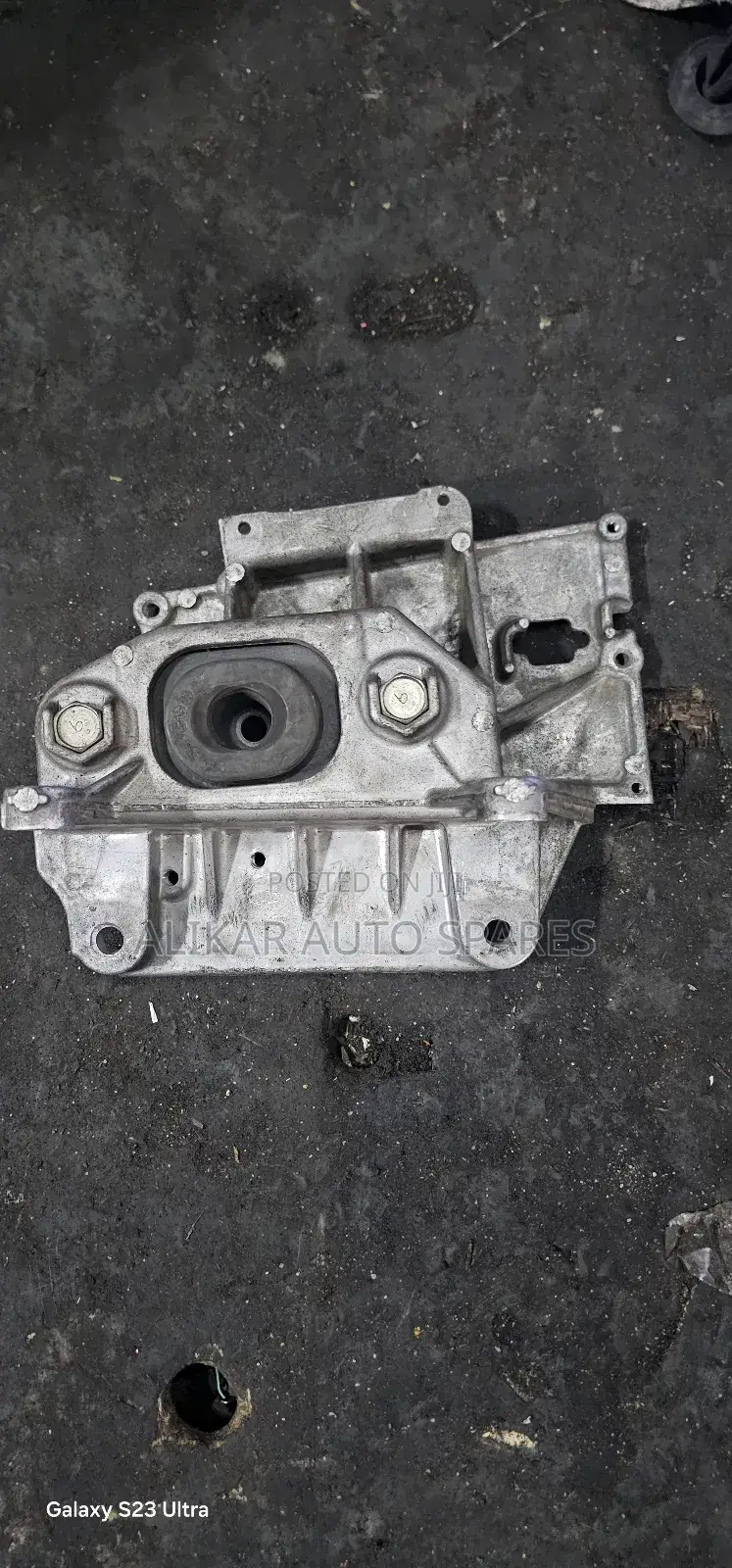Nissan Note Gear Mounting Tiida/ Note