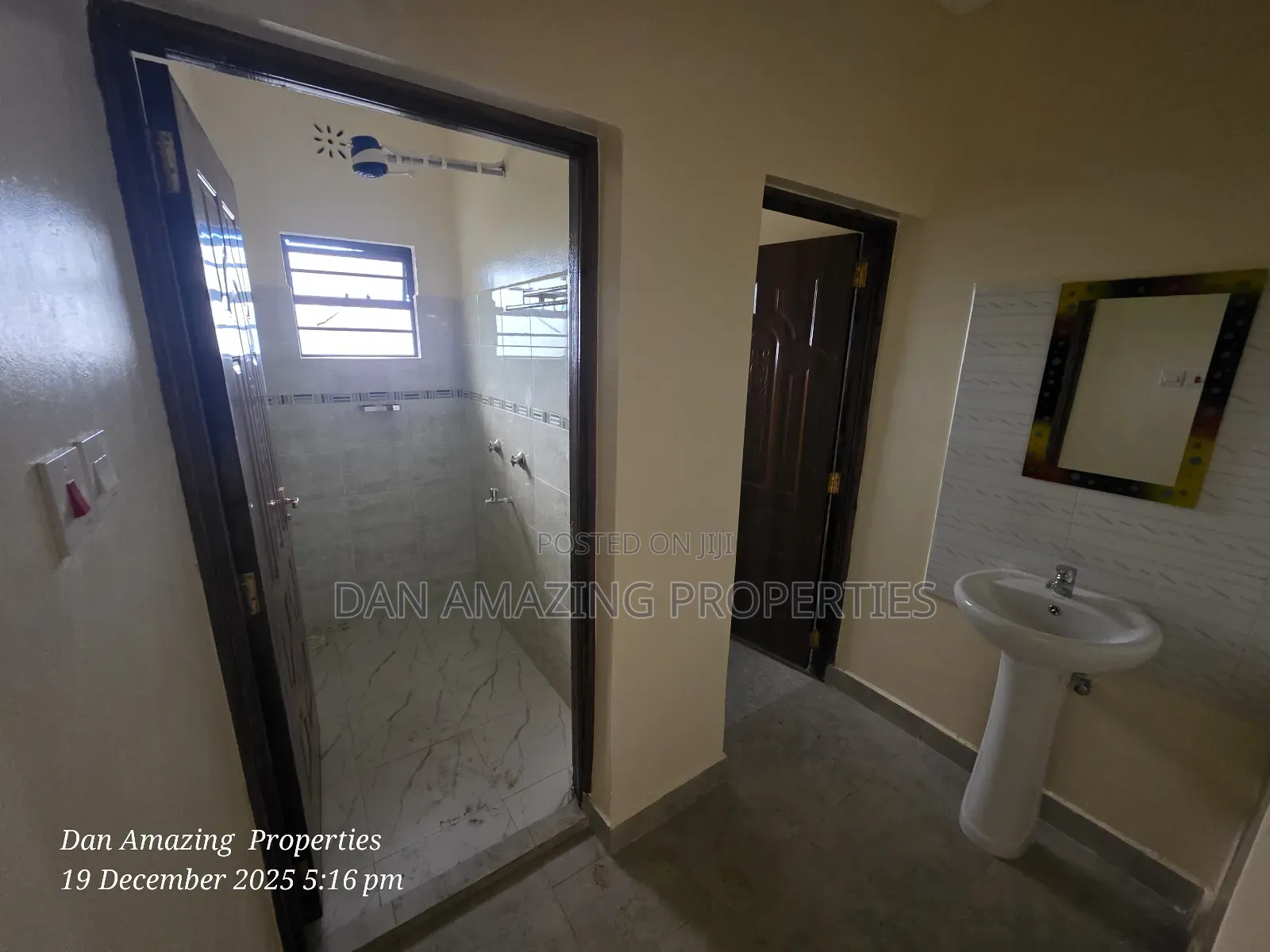 3bdrm Bungalow in Roimen, Matasia for sale