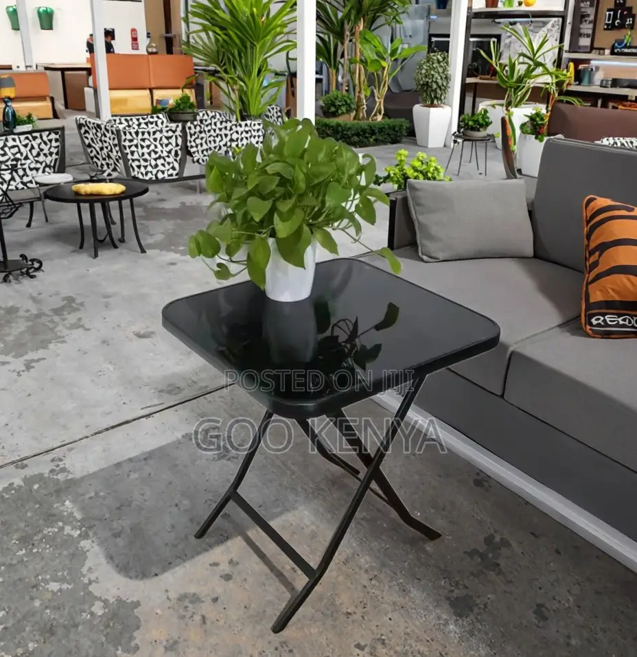 Home Table; Square Weather-Resistant Outdoor Glass Coffee Table