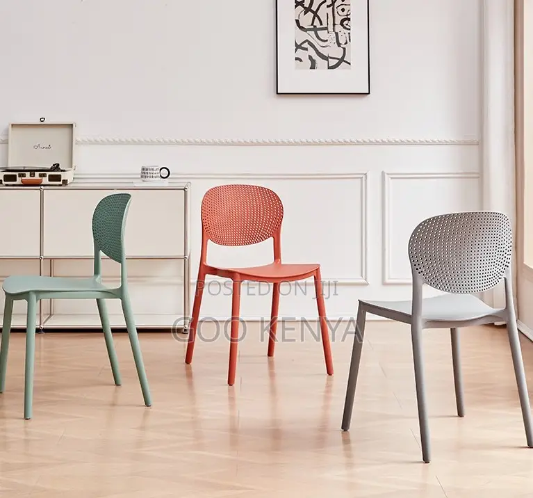 Home Chair; Lightweight Plastic Stackable Chair for Home Restaurant