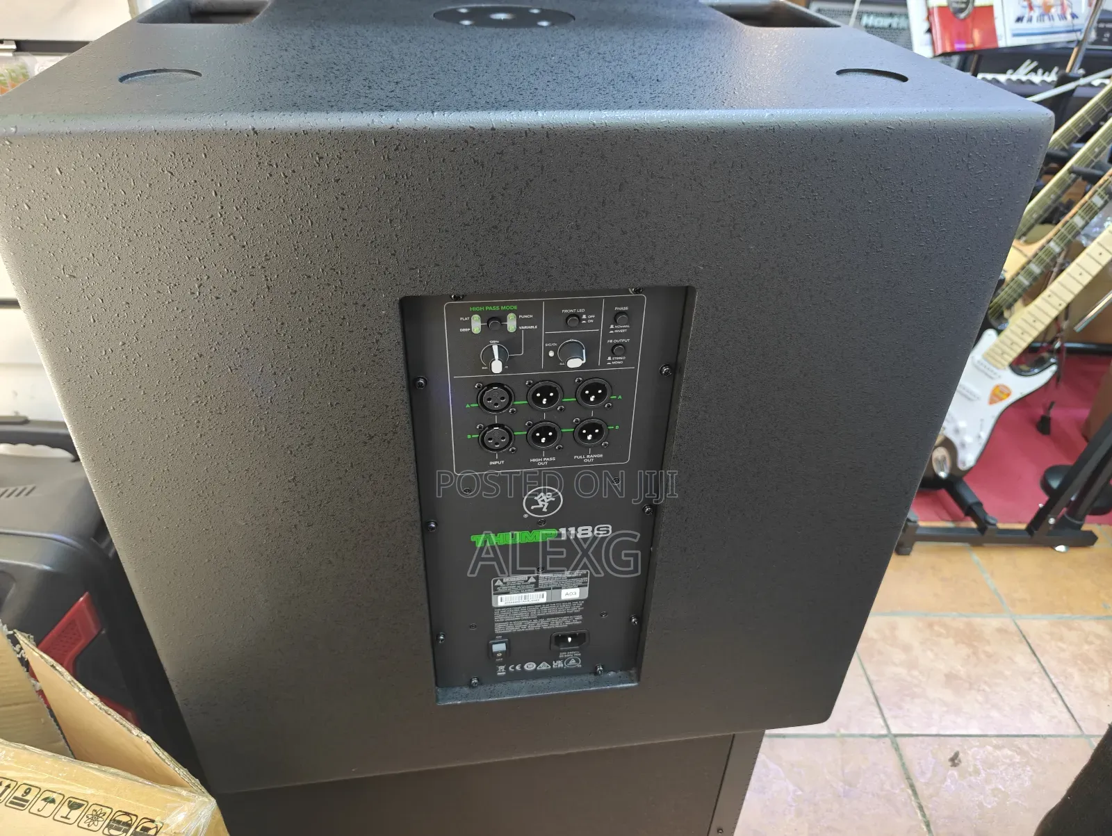 Mackie Thump 118s Active Speaker