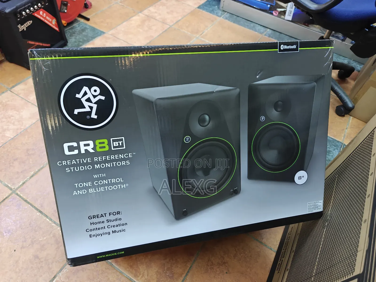 Mackie Cr8bt Powered Studio Monitor