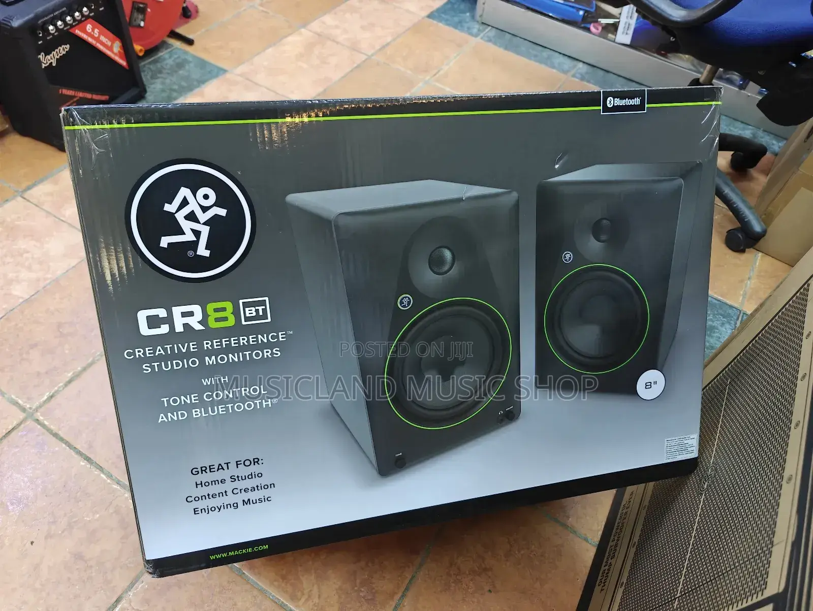 Mackie Cr8bt Powered Studio Monitor