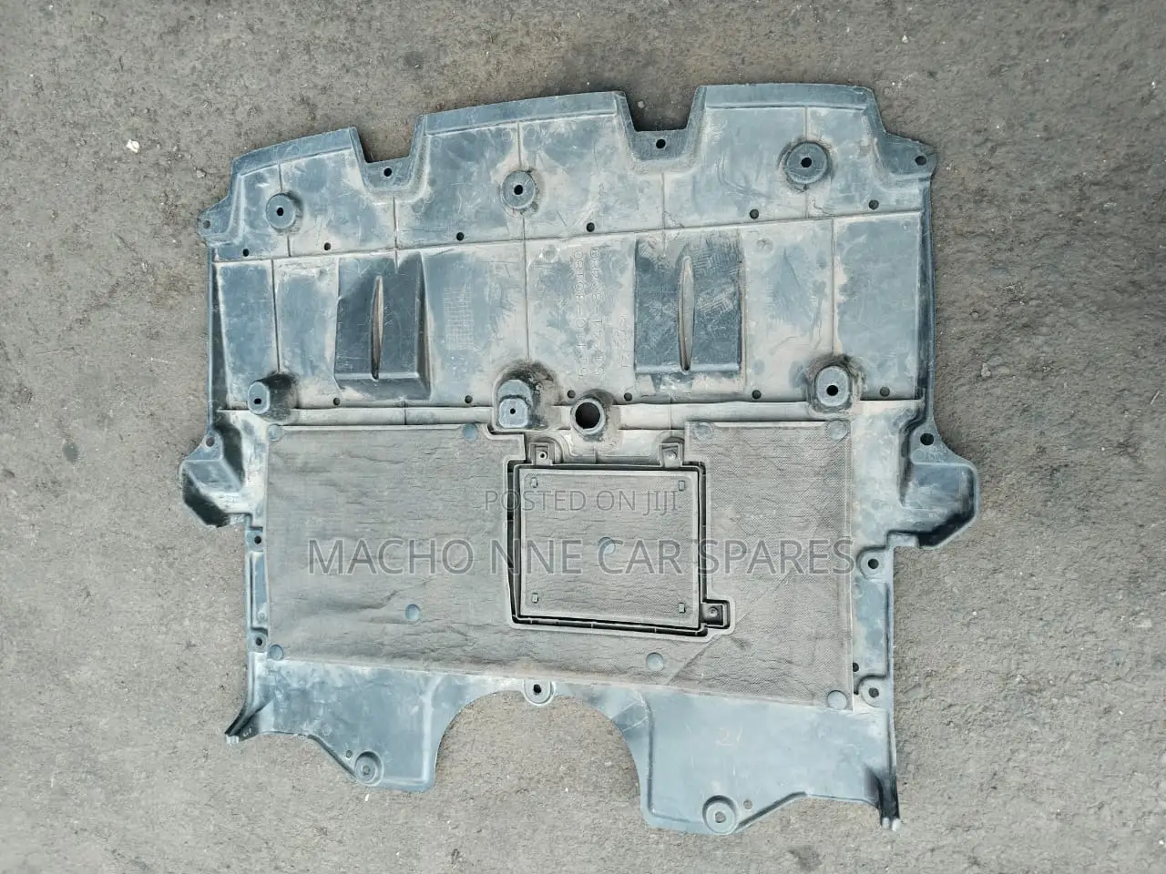 Toyota Crown 2015 Lower Engine Cover
