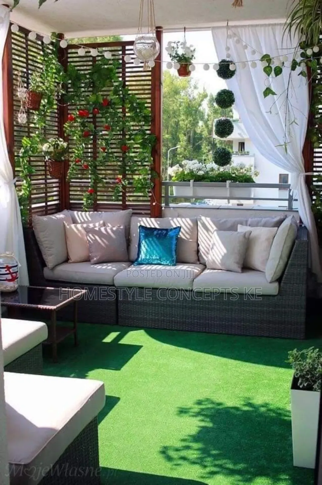 Modern Wall Balcony Turfgrass Artificial Grass Flower Design