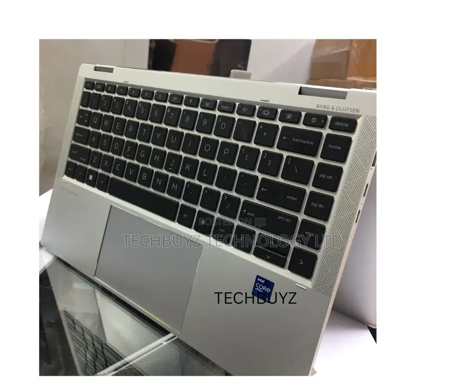 Laptop HP EliteBook 1040 G8 16GB Intel Core i7 SSD 512GB