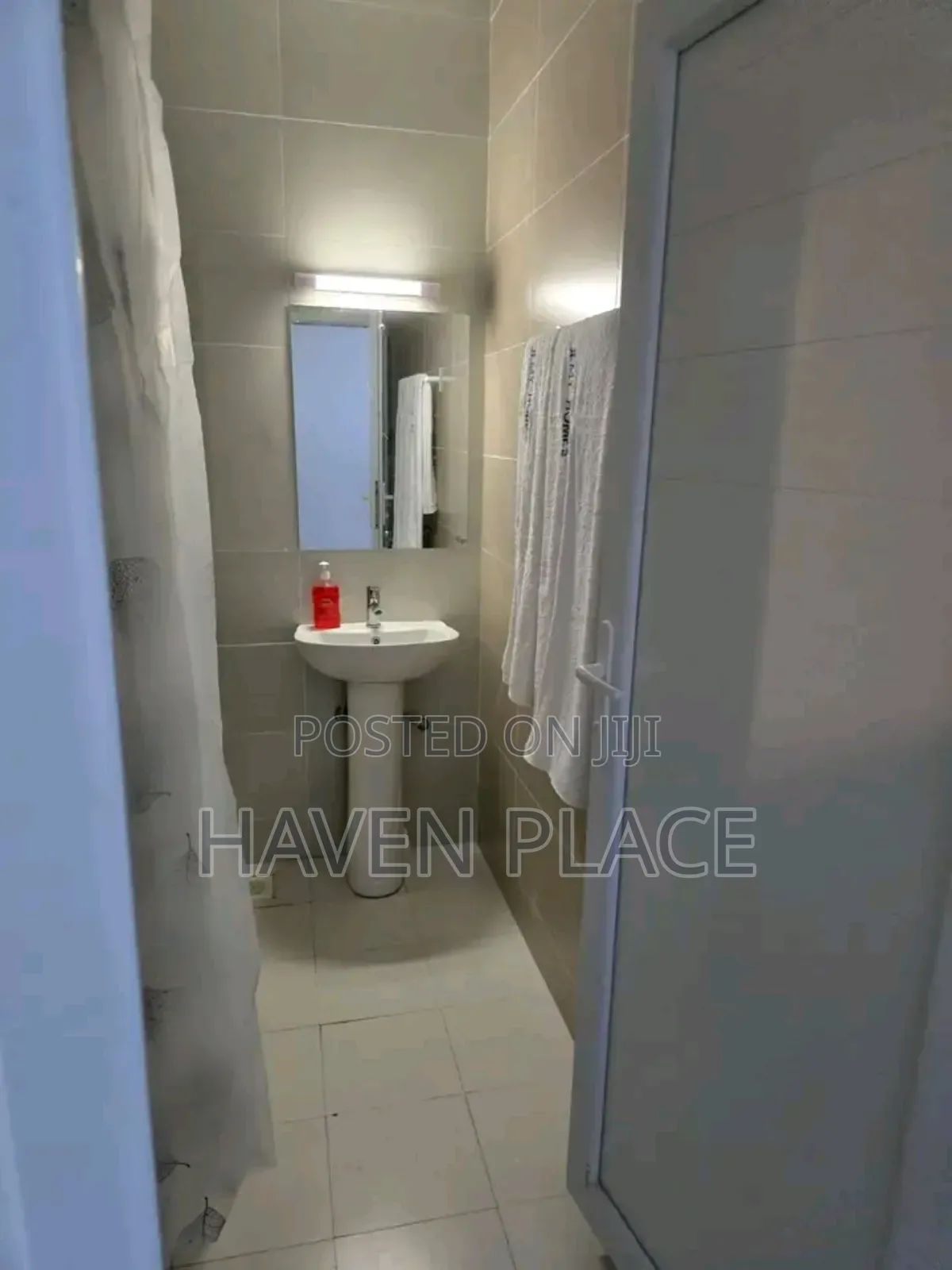 2 Bedrooms Airbnb Apartment in Nyali,