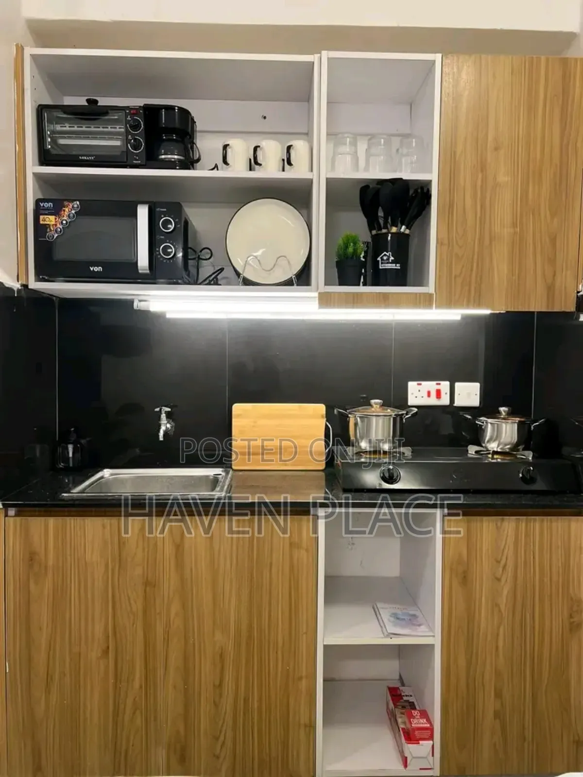 Airbnb Roysambu 
Fully Furnished Studio Apartments