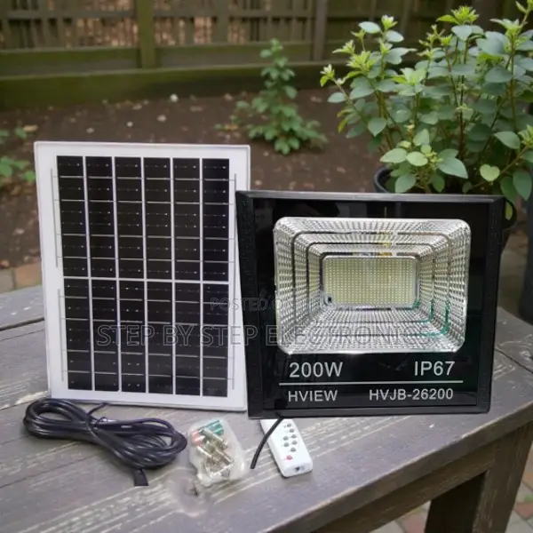 Inbuilt Battery 200w Watts Ip67 Dusk to Dawn Led Solar Flood Light