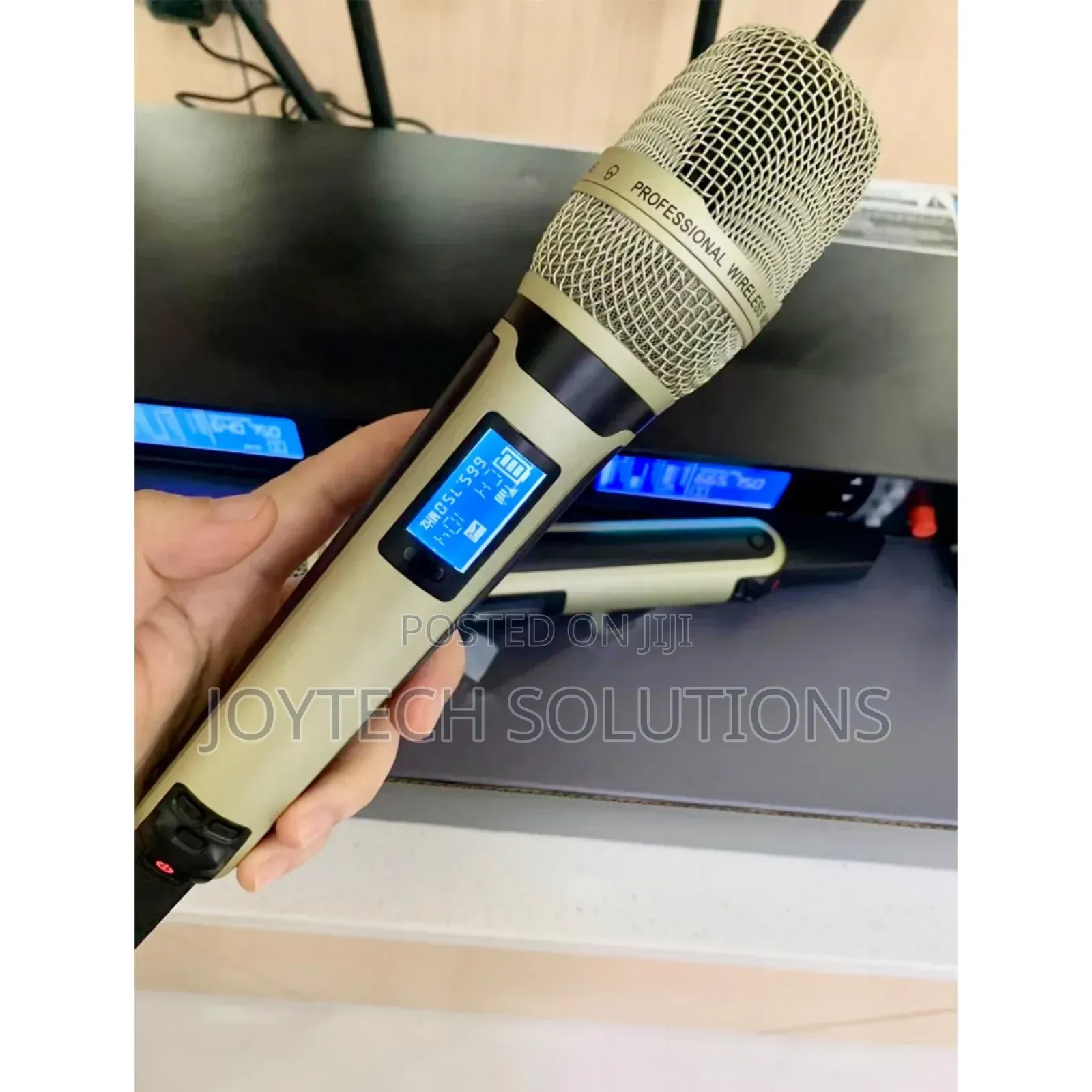 Skm9000 Factory Sales Uhf Professional Wireless Microphone 2ch