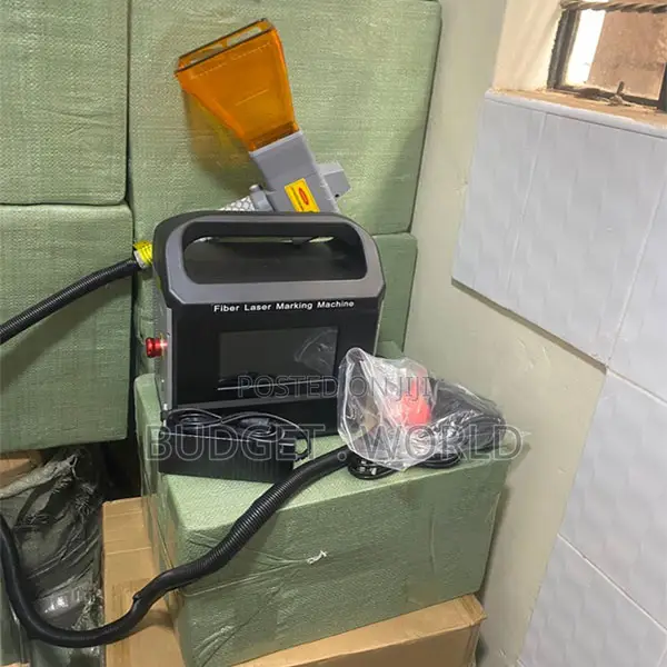 Pro Series Plug-in Portable Handheld Laser Marking Machine 50w