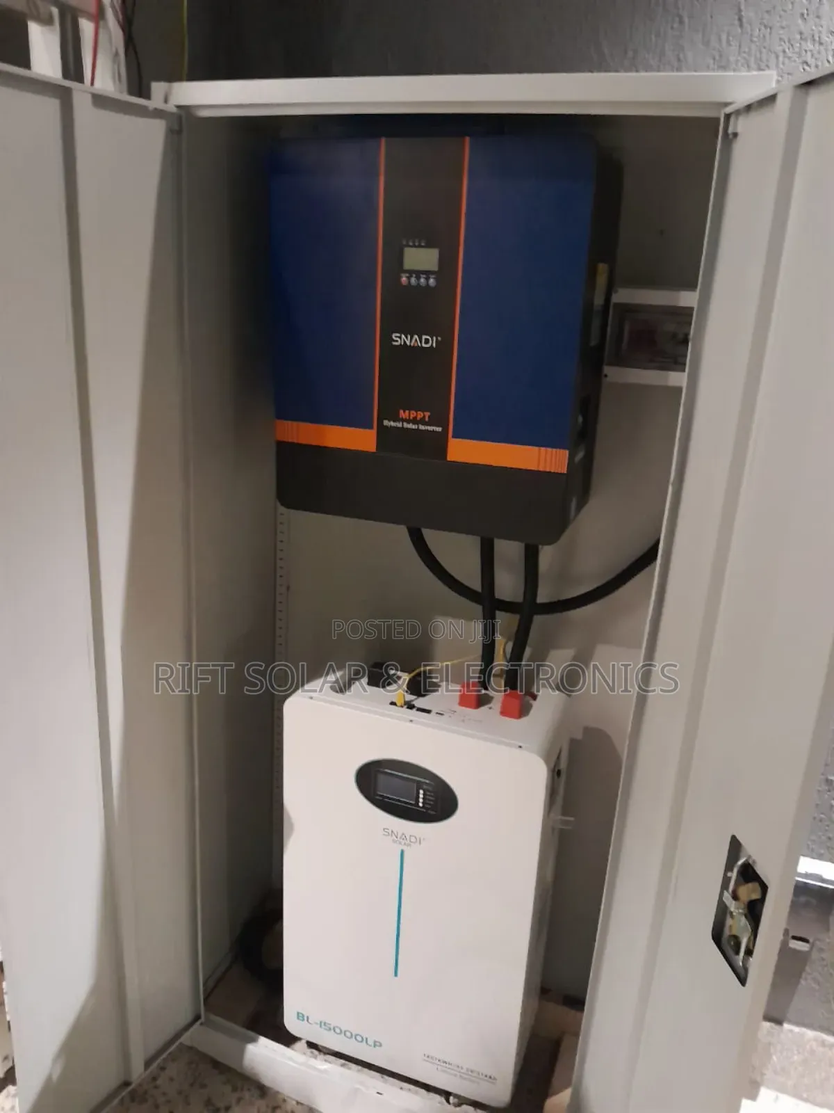 11kwh VHM Inverter - 16kwh Lithium Battery - (12) 585 Watts Solar Kit