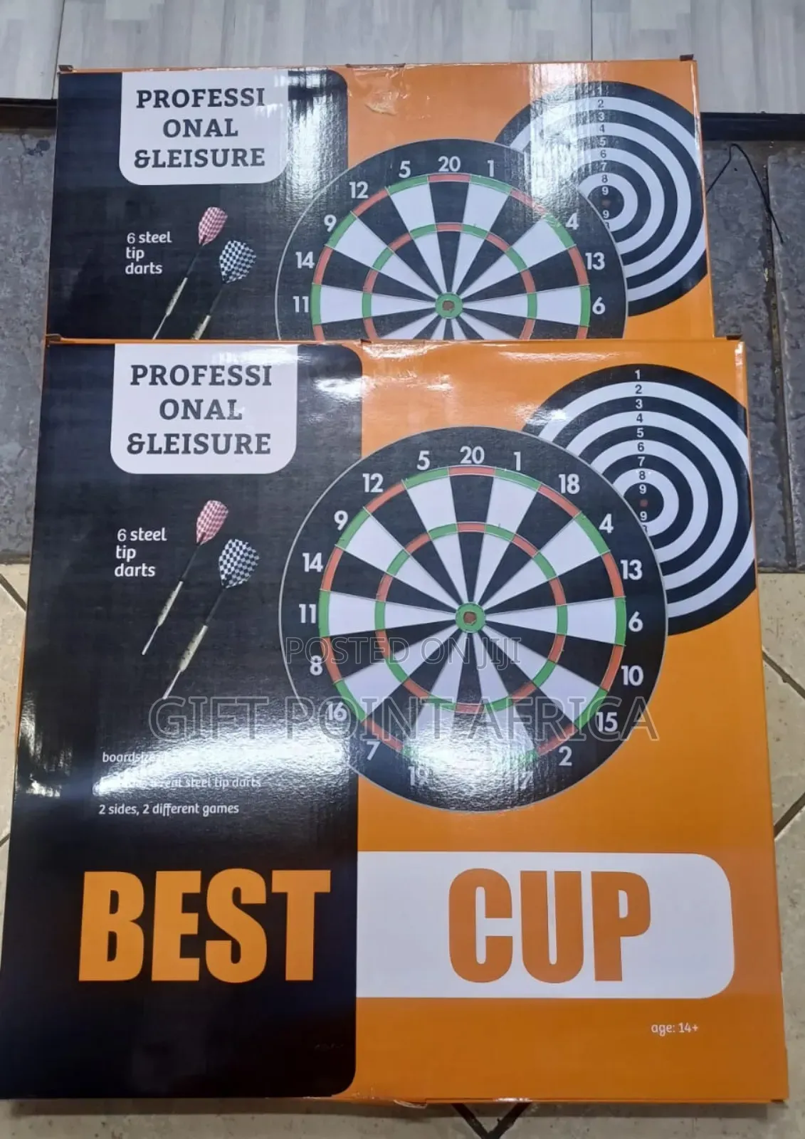 Proffessional Dart Board With Metallic Darts Arrows