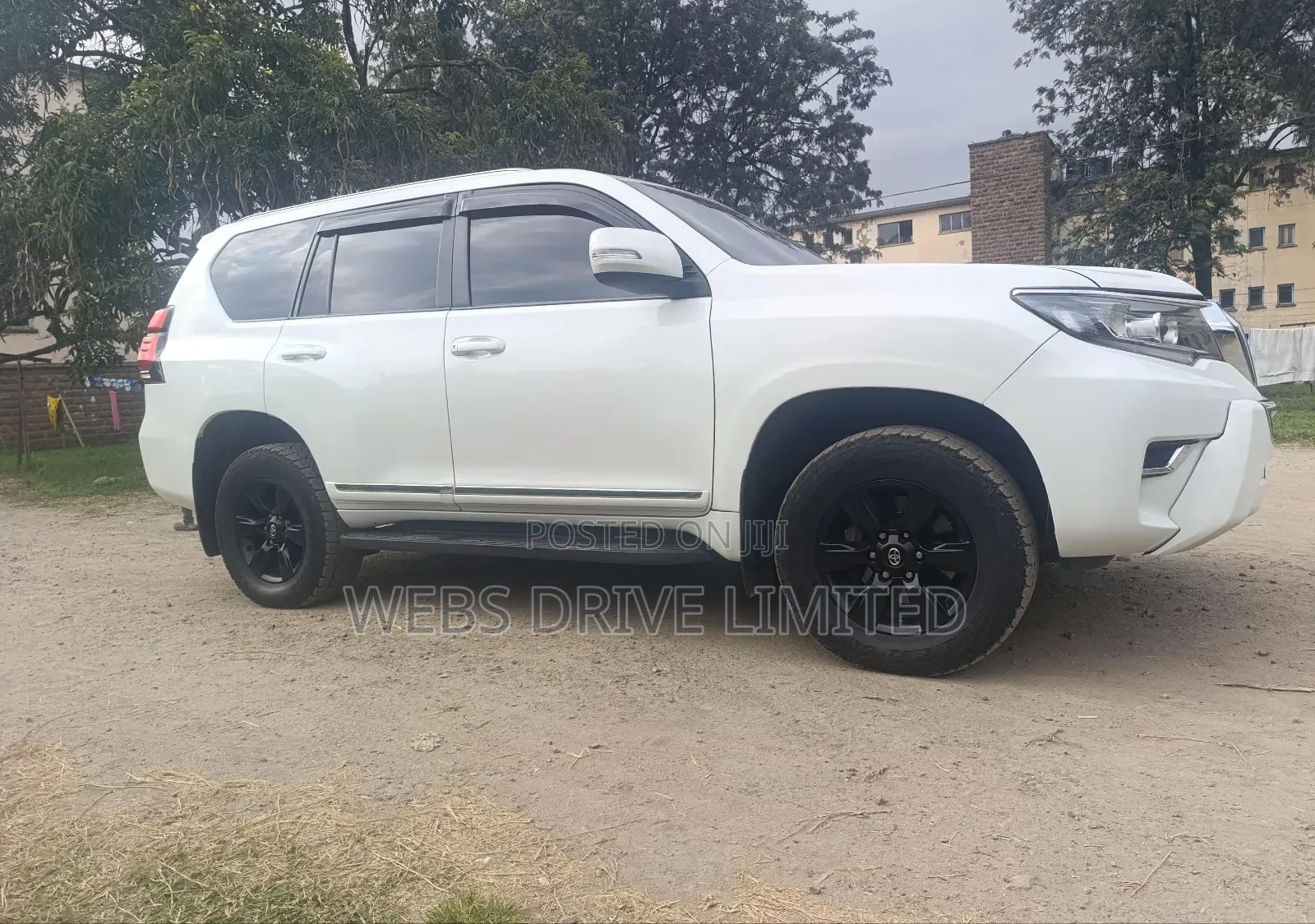 Toyota Land Cruiser Prado 3.0 D-4D (190 Hp) 7 seats 2015 White
