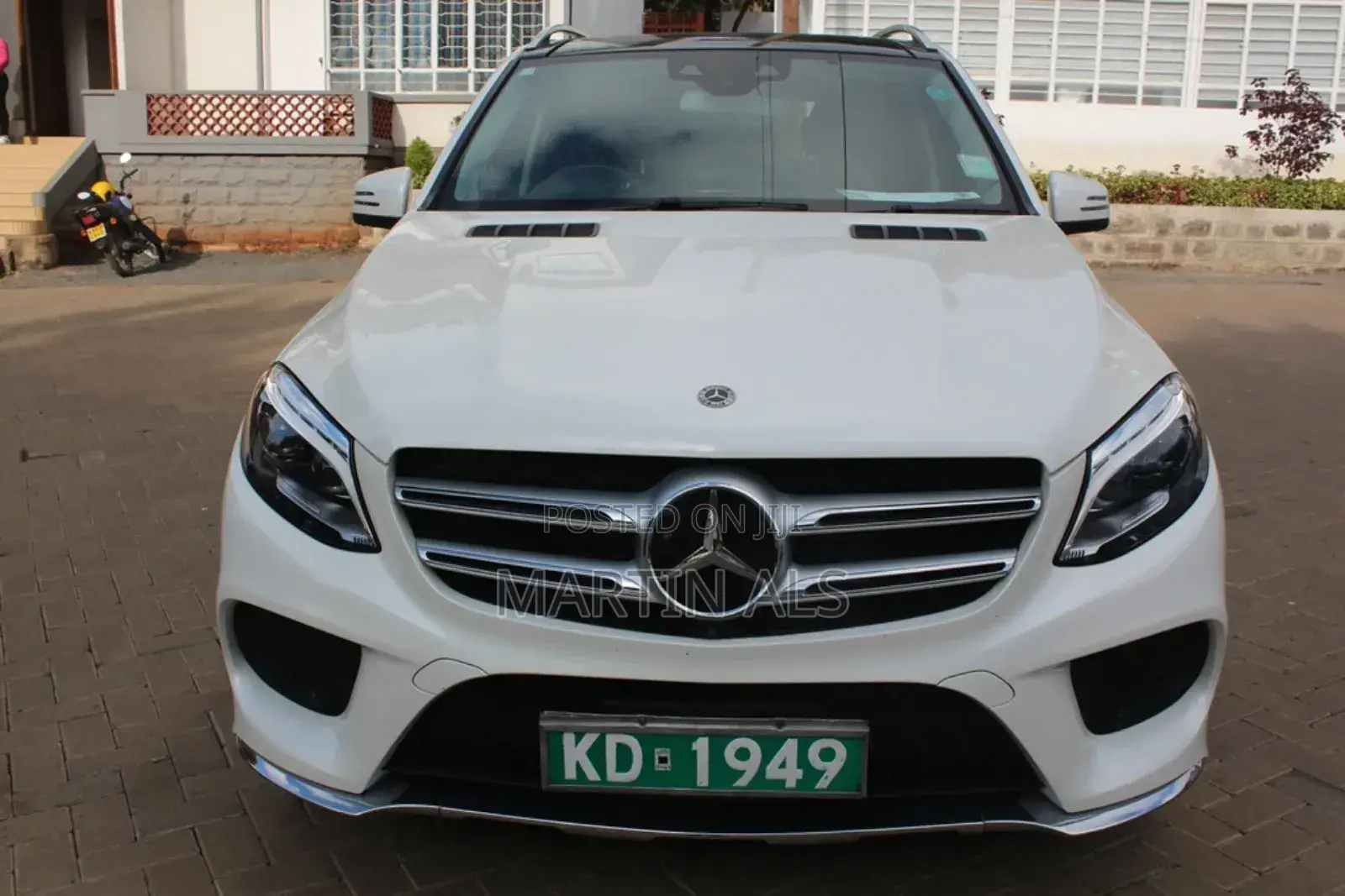 Mercedes-Benz GLE-Class GLE 350d 4MATIC 2018 White