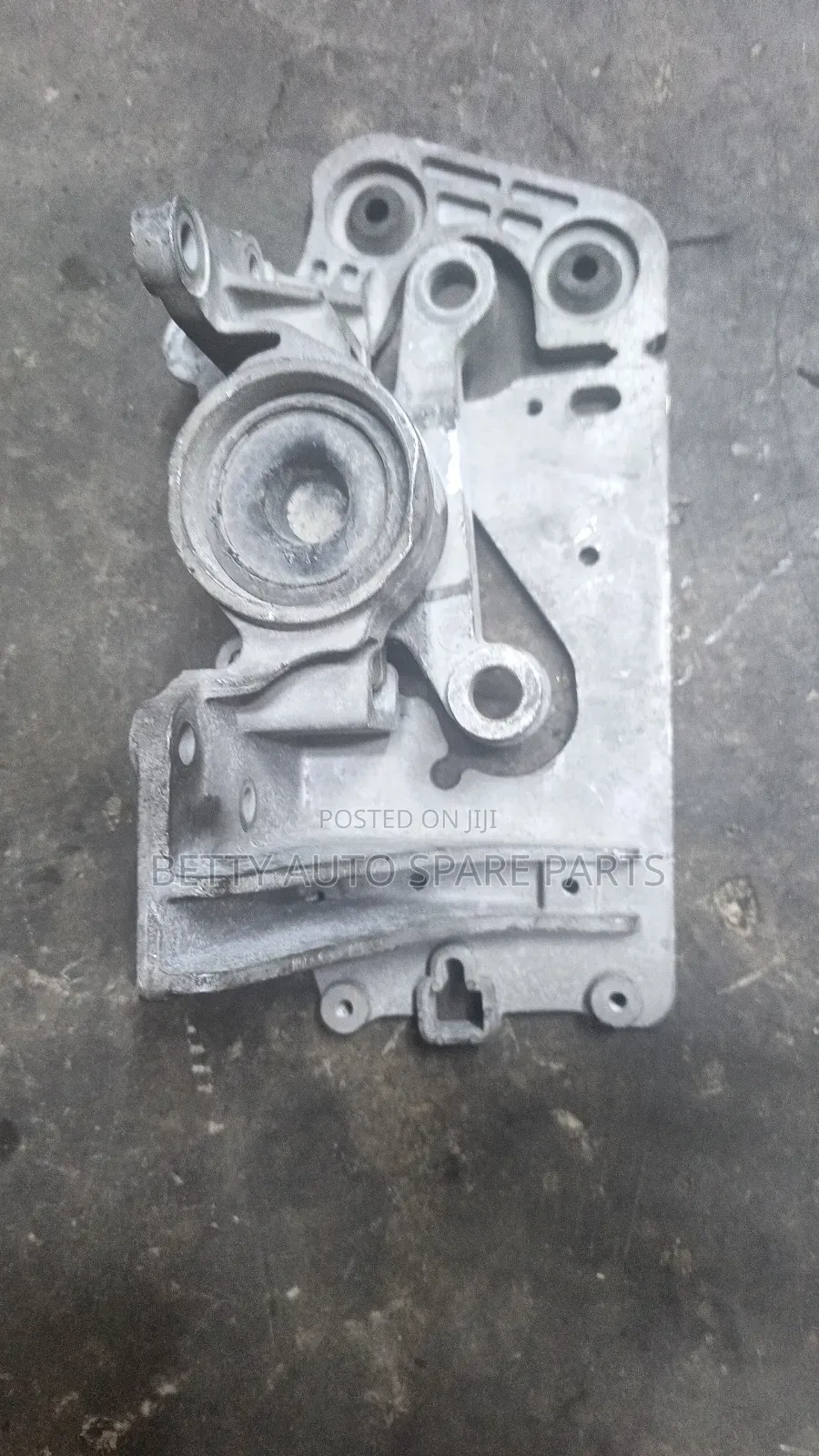 Nissan Lafesta Engine Mountain