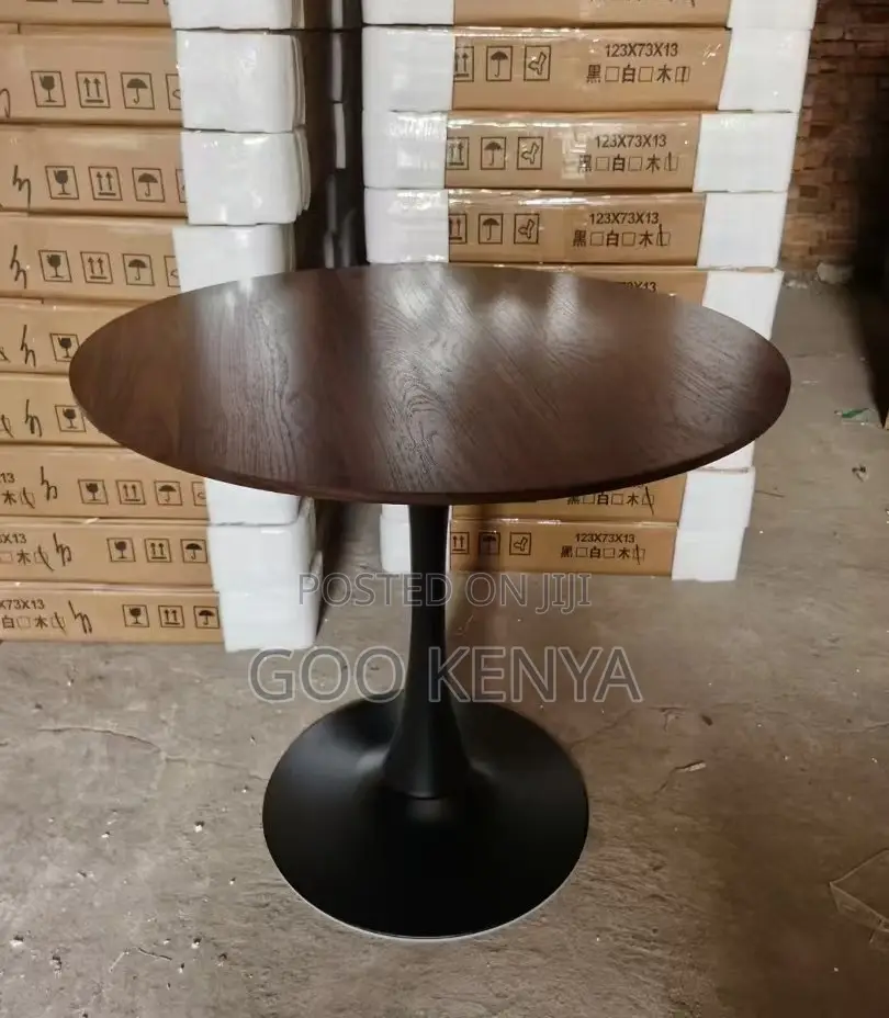Home Table; Heavy-Duty Round Marble Carbon Steel Frame Garden Table