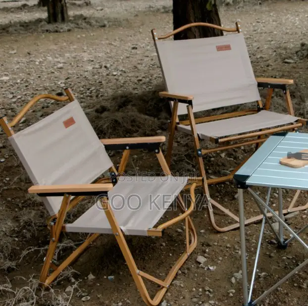 Home Table; Metal Legs Versatile Foldable Outdoor Chair for Camping