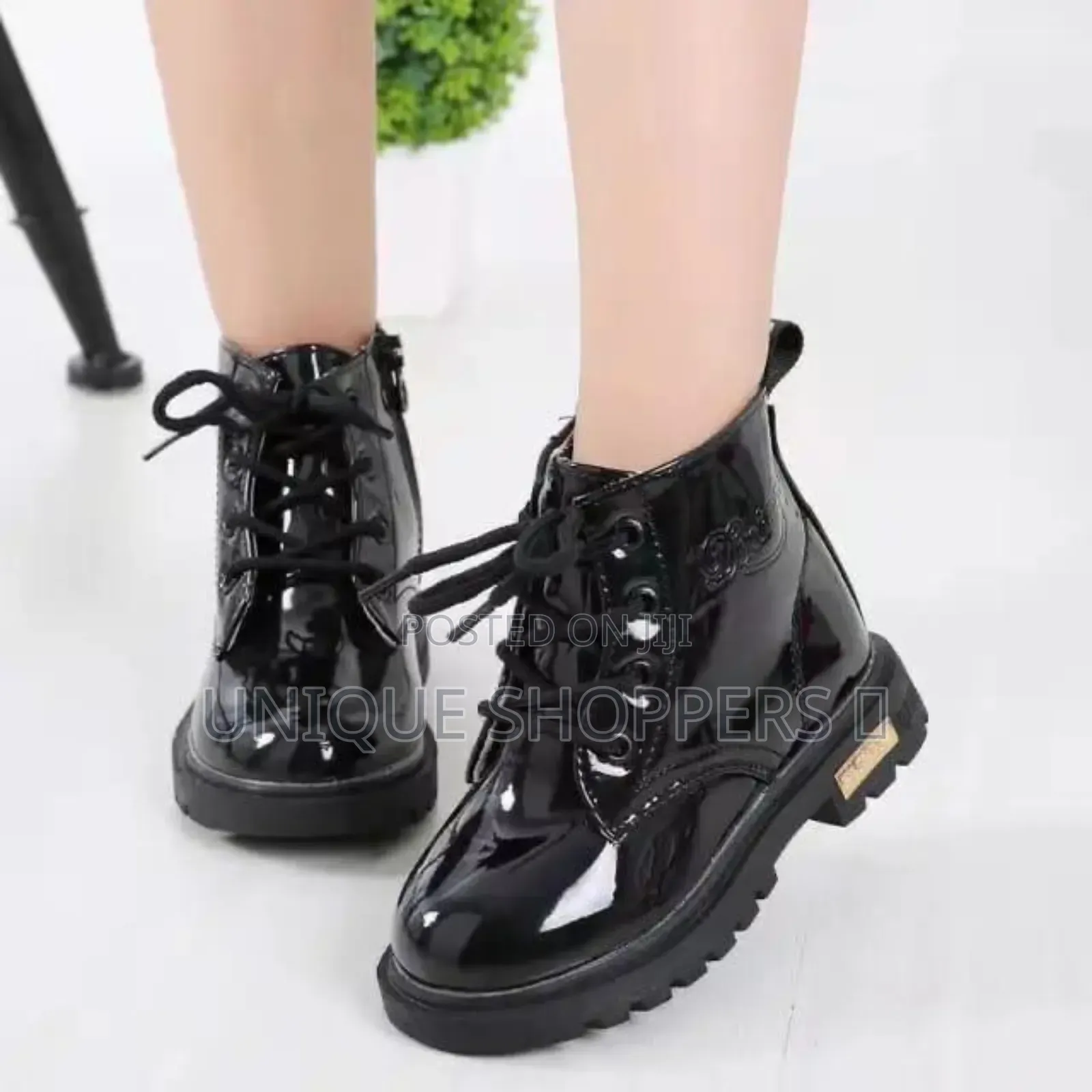 Classic Kids Wetlook Boots*