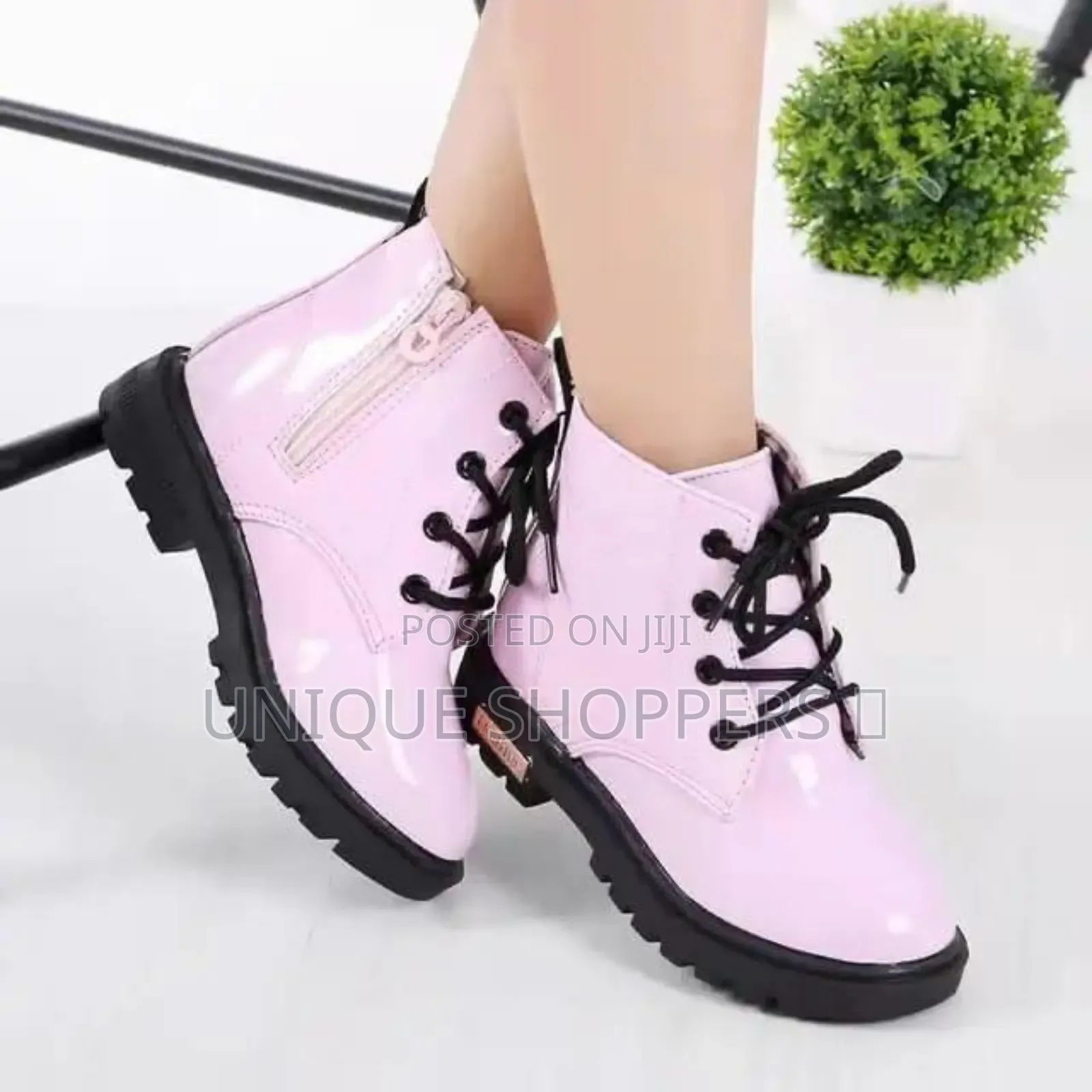 Classic Kids Wetlook Boots*