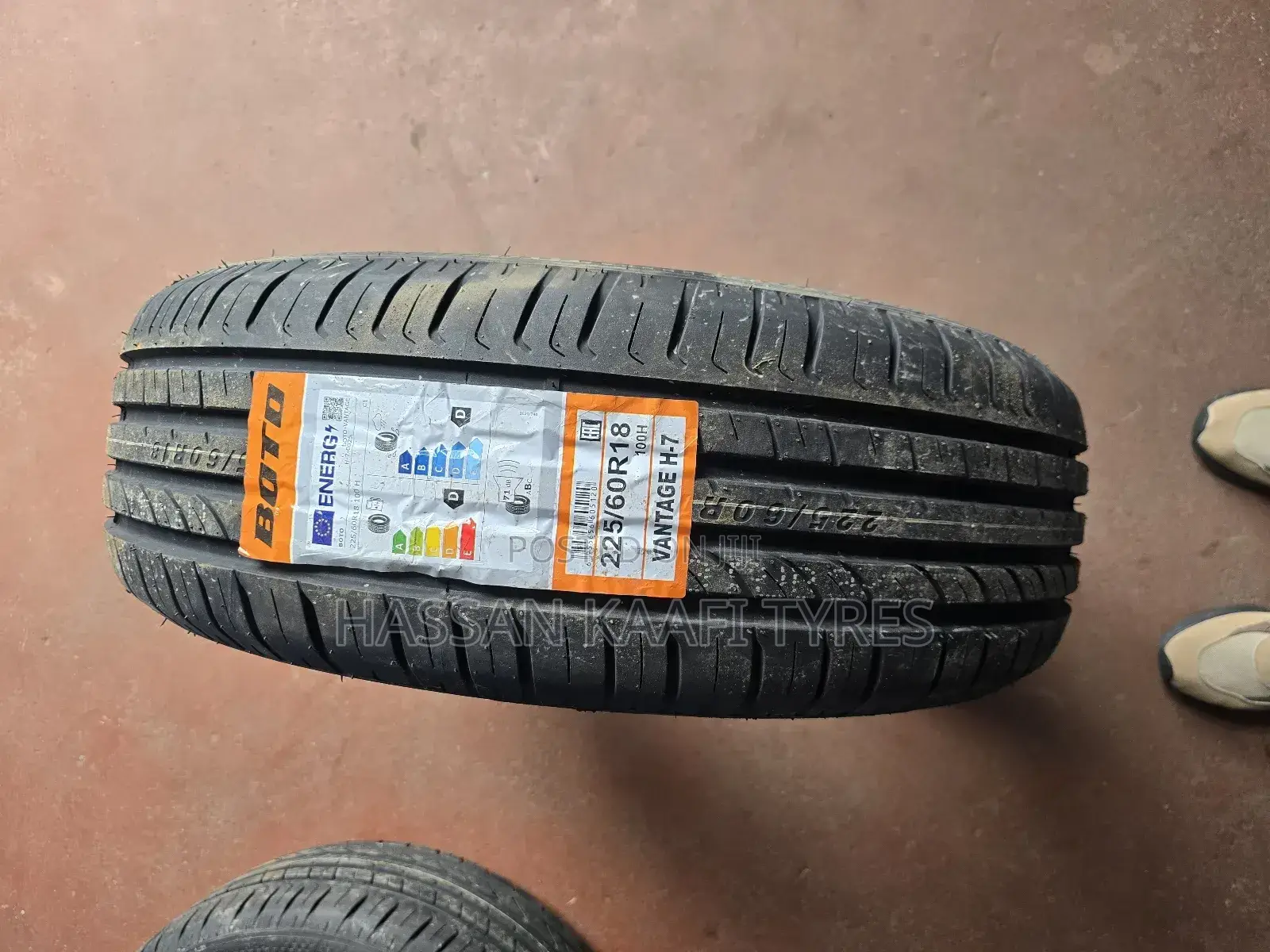 225/60r18 Boto Tyre
