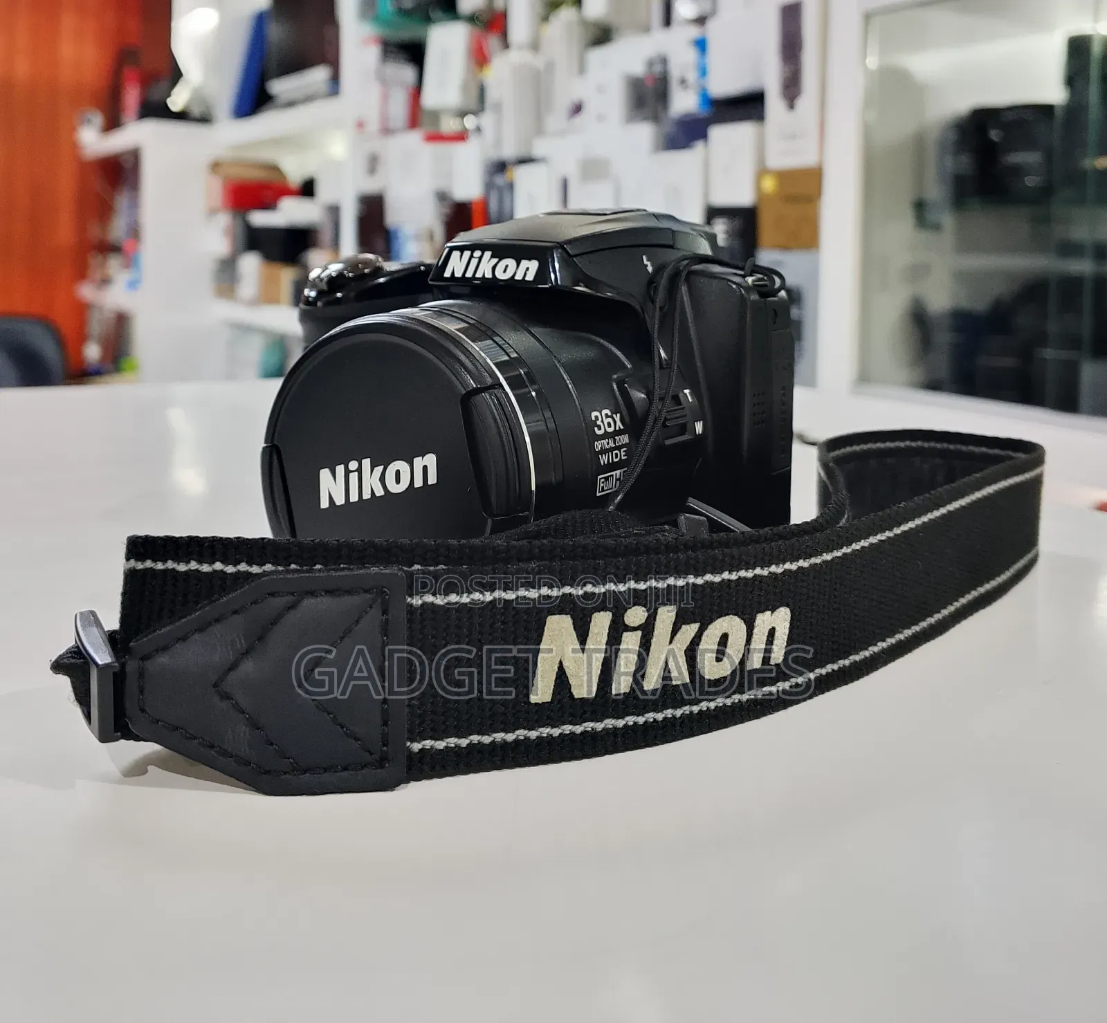 Nikon Coolpix P500 Camera (Just Like New)