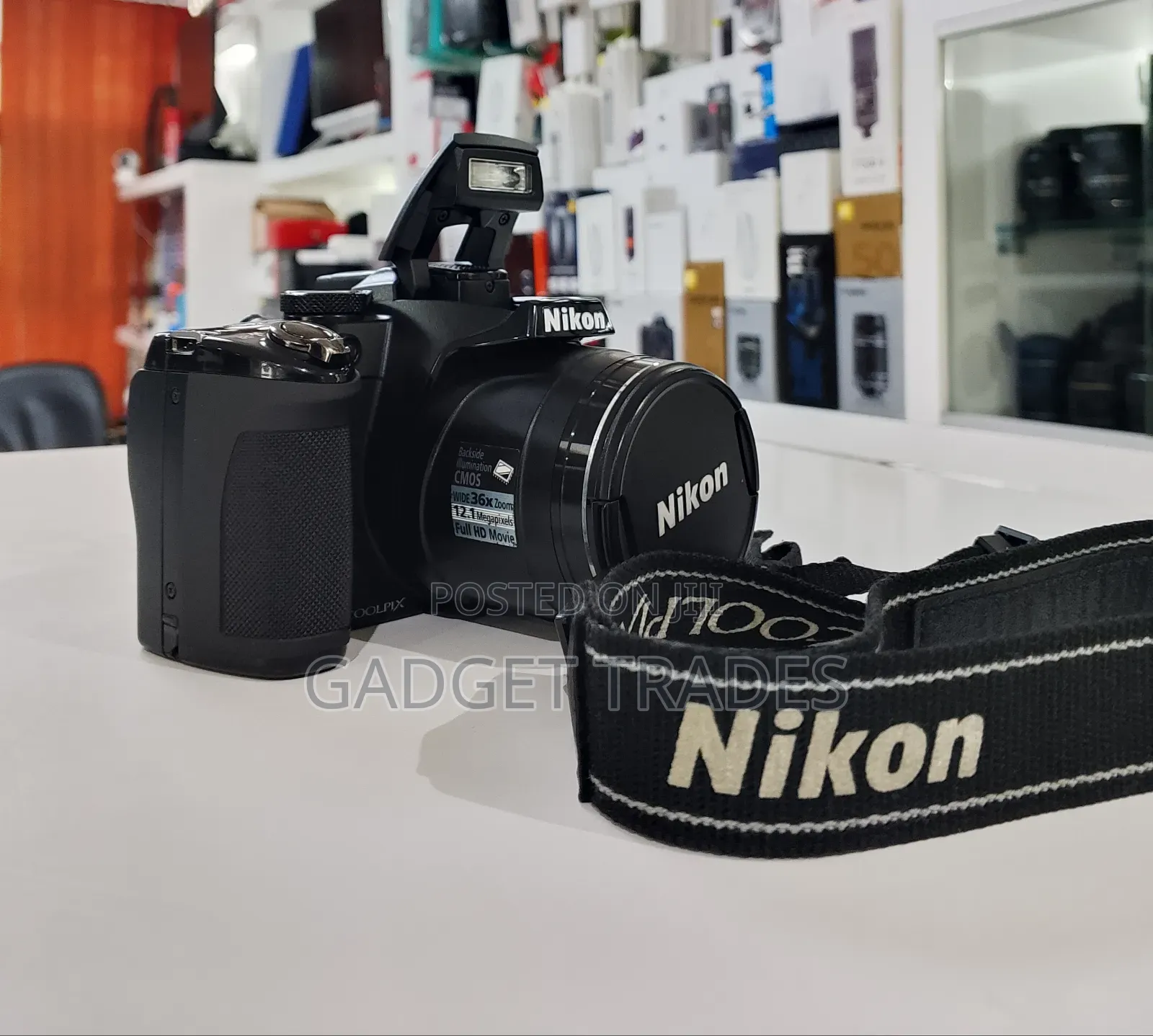 Nikon Coolpix P500 Camera (Just Like New)