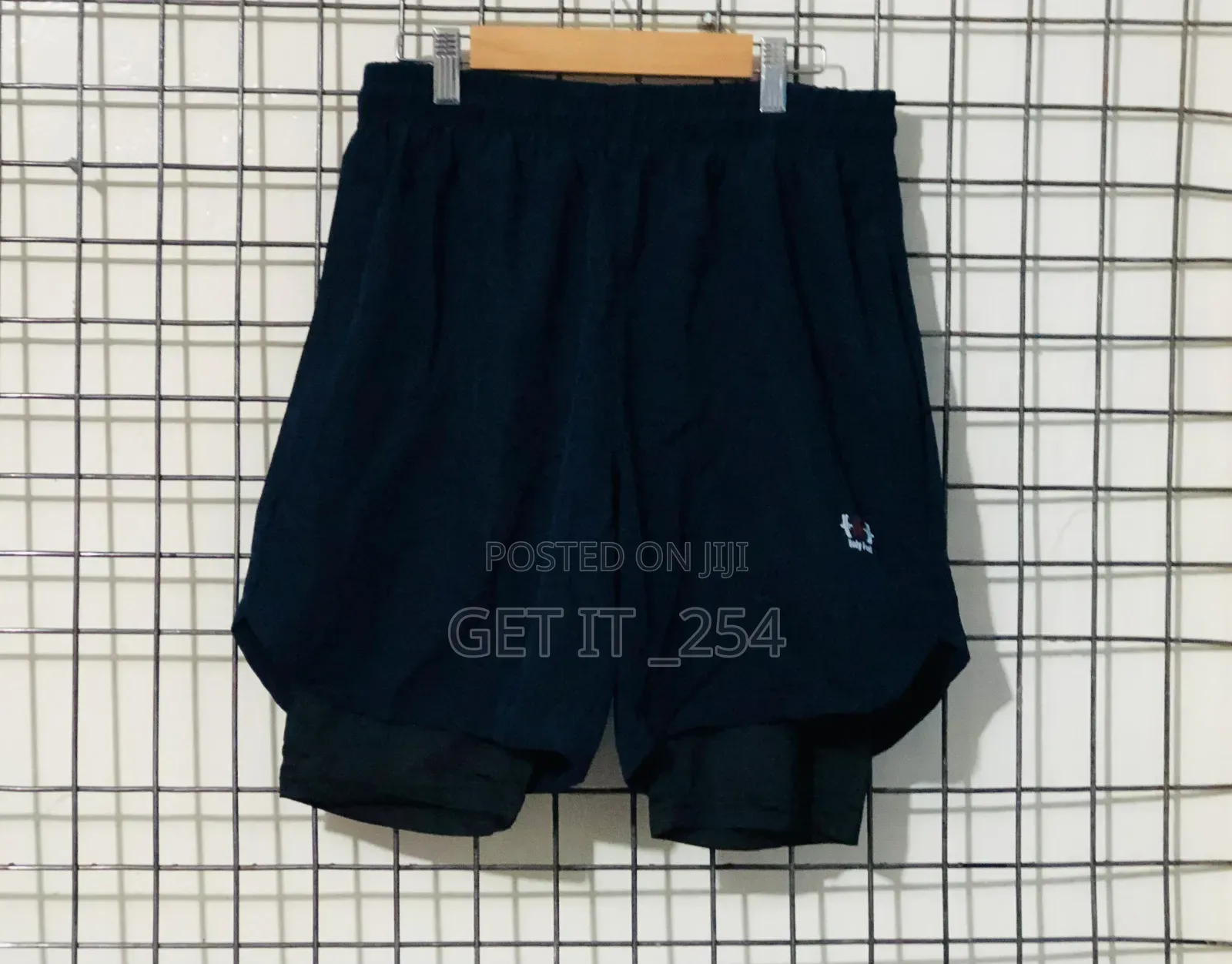 Short Whit Tight