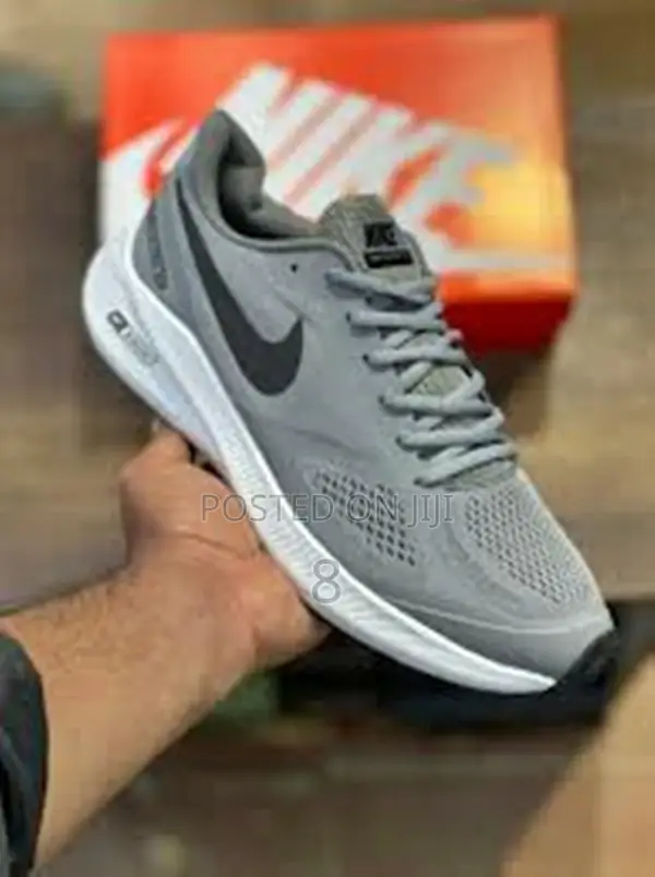 Nike Air Zoom Trainers – High Performance Sports Footwear