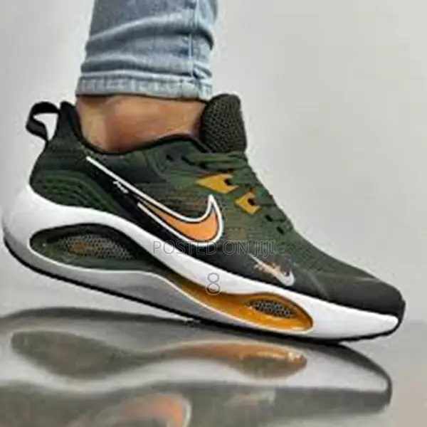 Nike Air Zoom Sneakers – Performance Meets Street Style