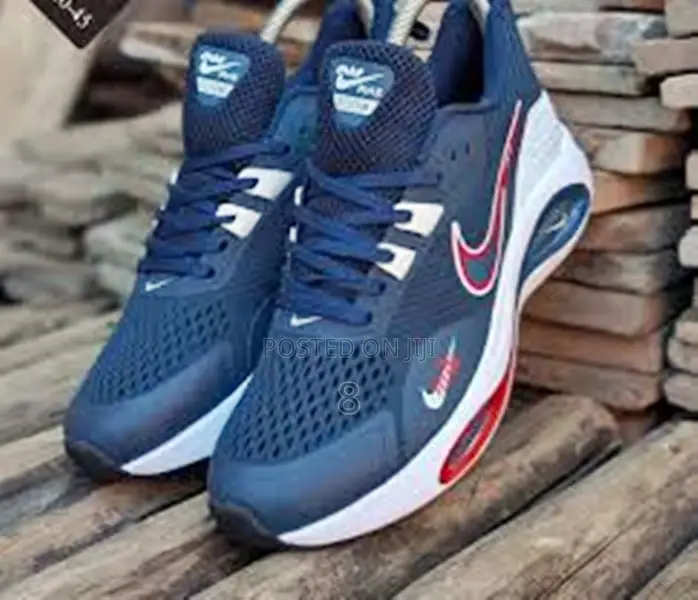 Nike Air Zoom Shoes – Lightweight Comfort for Daily Wear