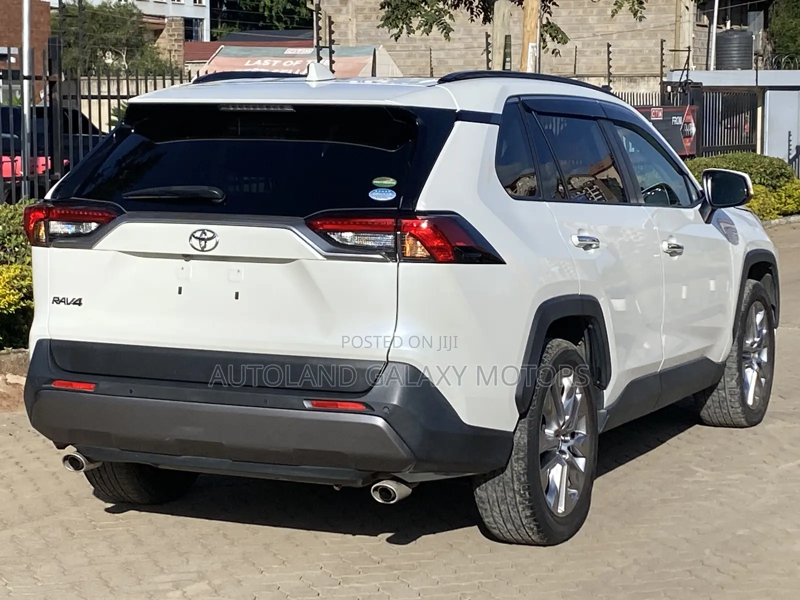 Toyota RAV4 2020 White