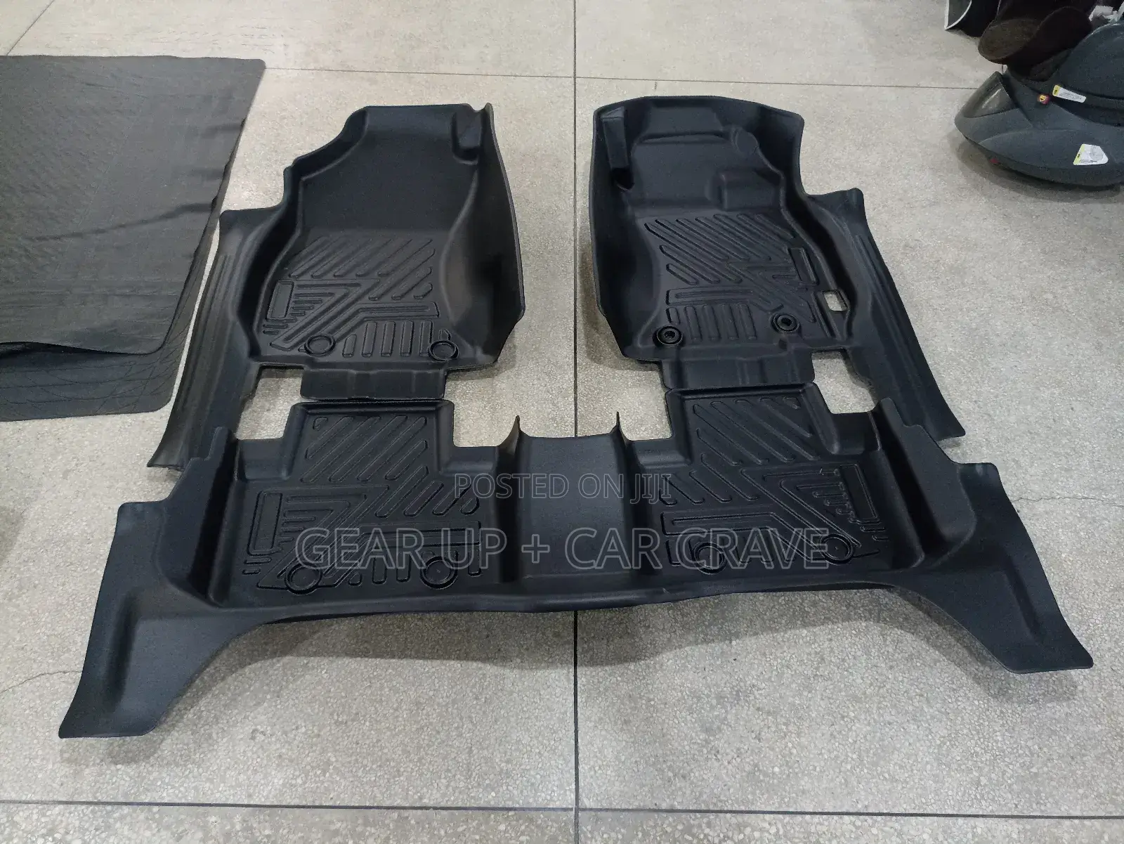 Outback 5d Floor Mats
