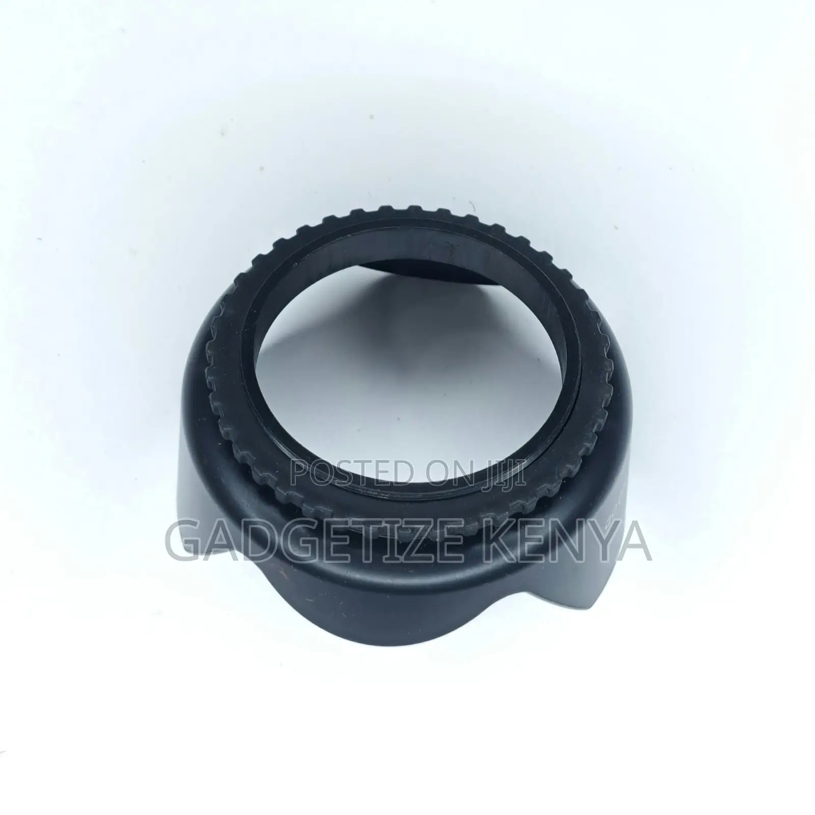 DSLR Screw Mount Lens Hood (Tulip; Petal or Flower Reversible)