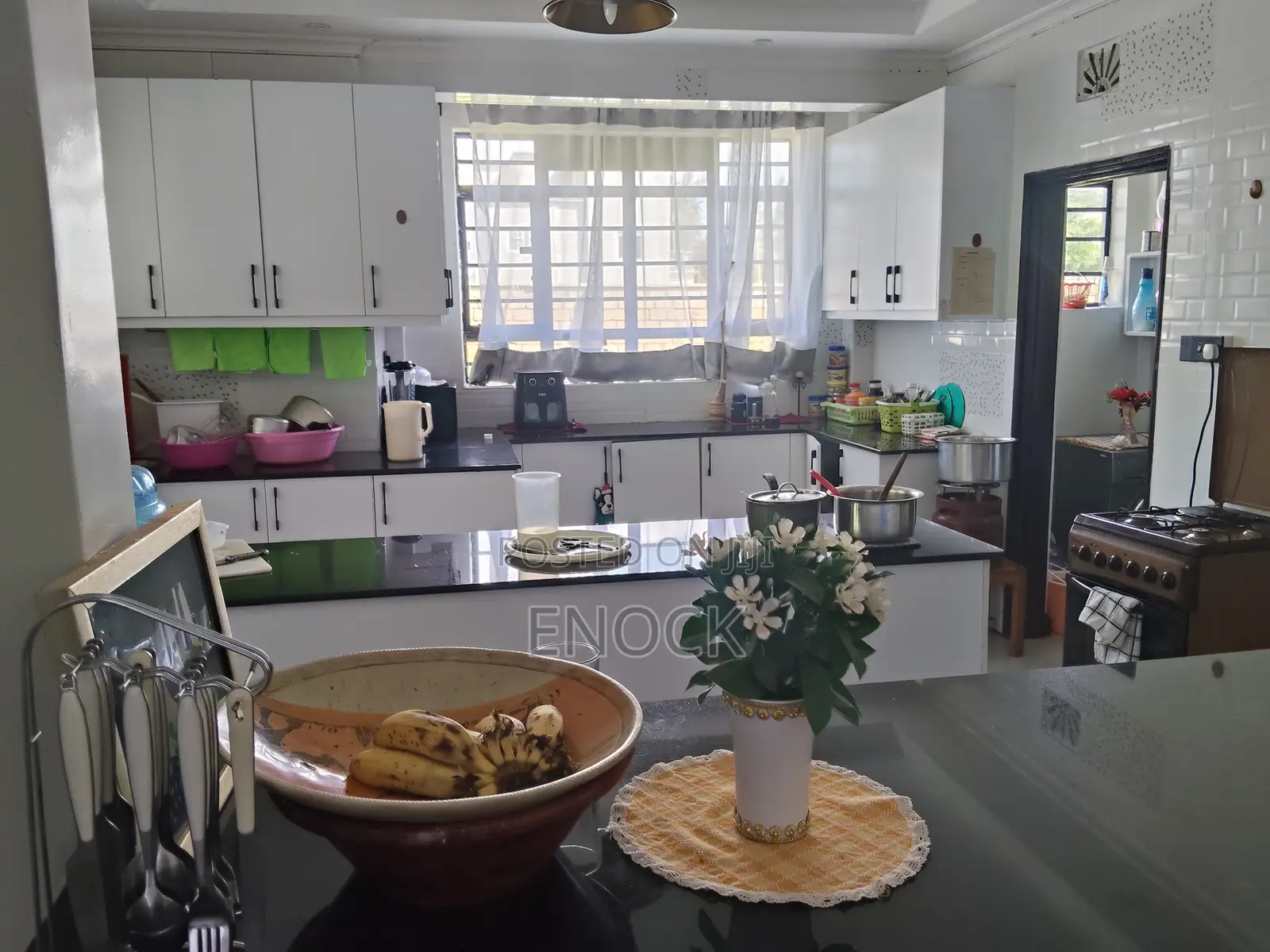 4bdrm Mansion in Elgonview for sale