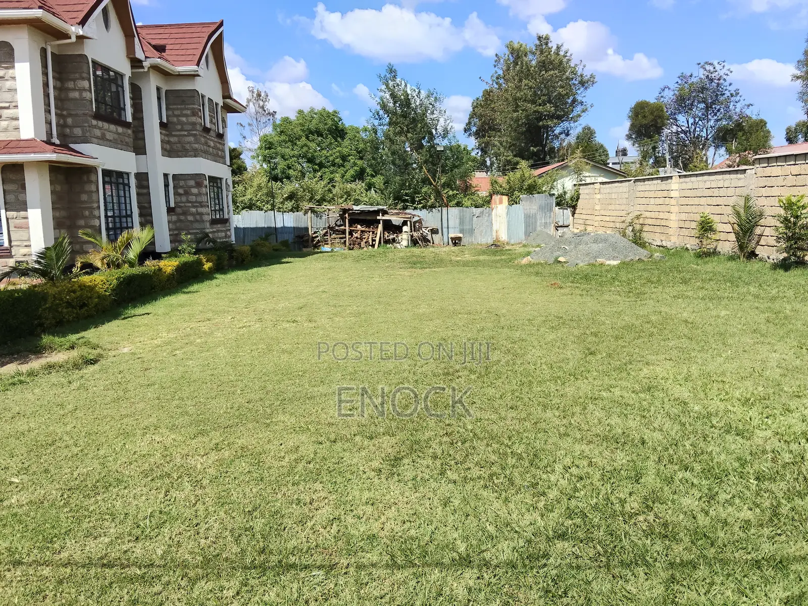 4bdrm Mansion in Elgonview for sale
