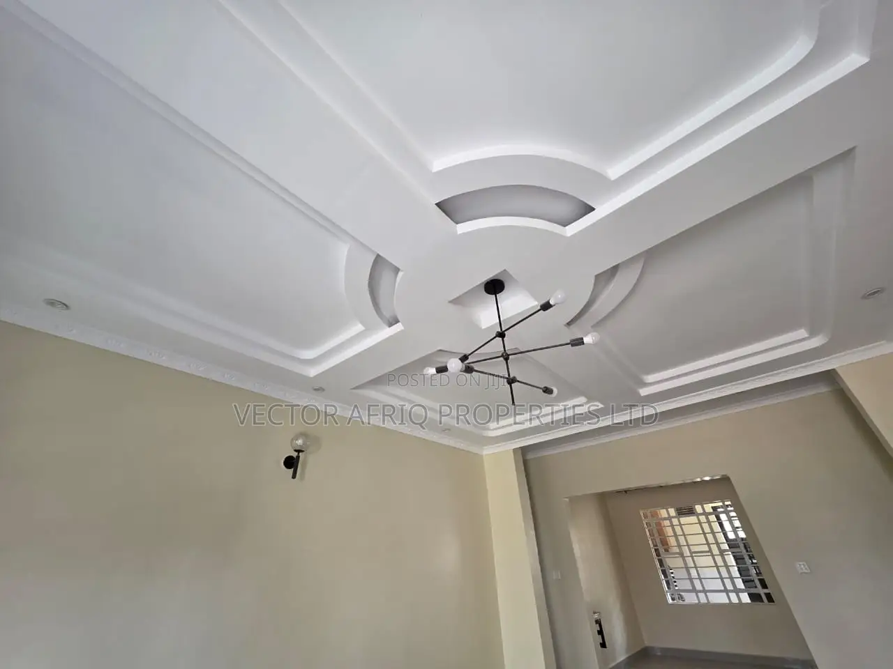 3bdrm Bungalow in Matasia for sale