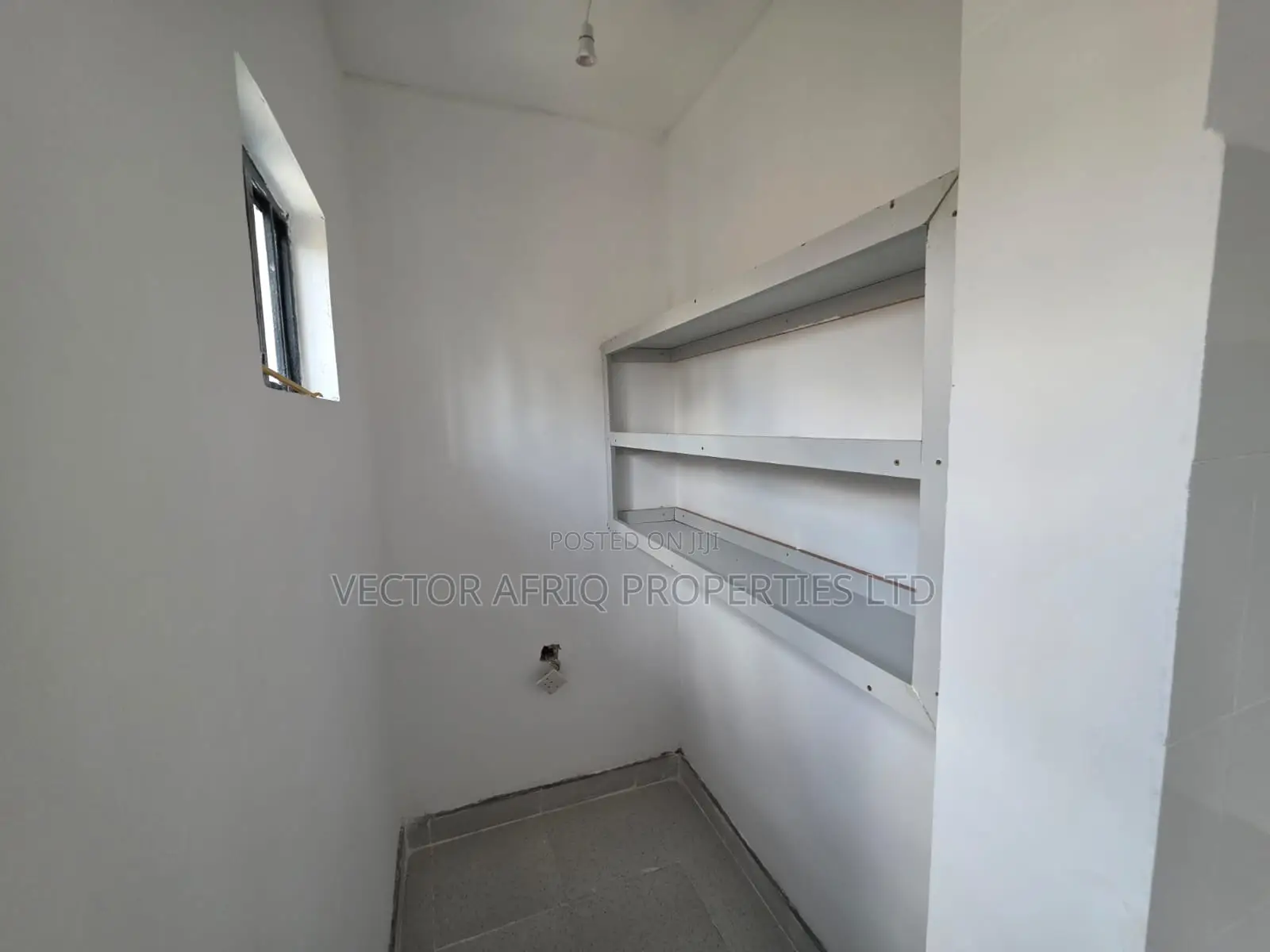3bdrm Bungalow in Matasia for sale