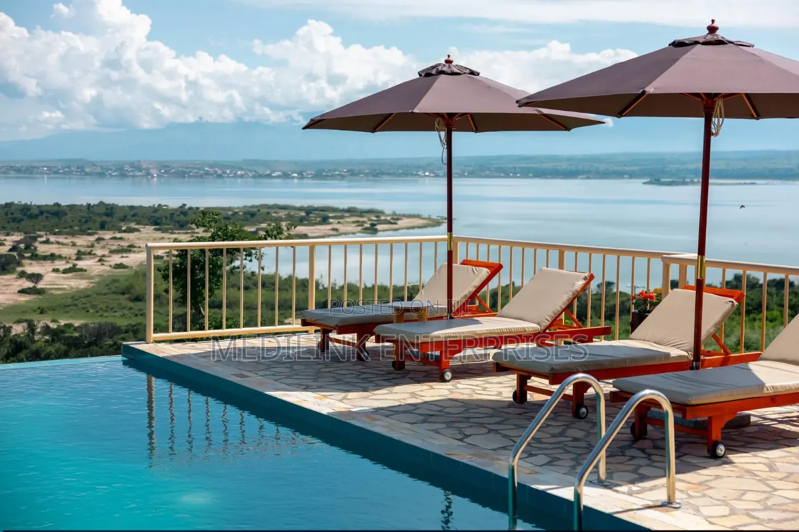 Mahogany Wooden Sunbeds Loungers