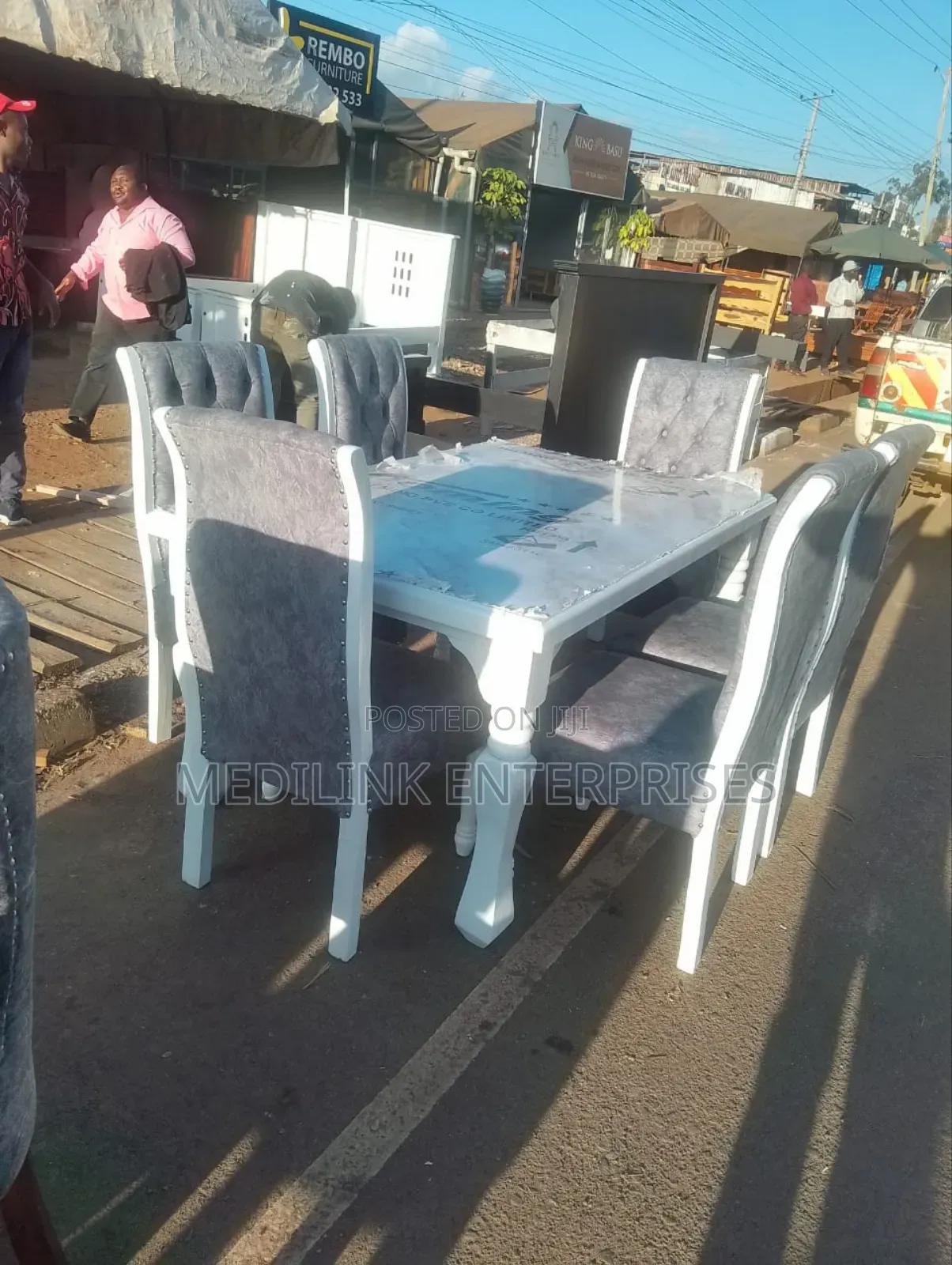 Customized Marbled 6-Seater Dinning Table Set
