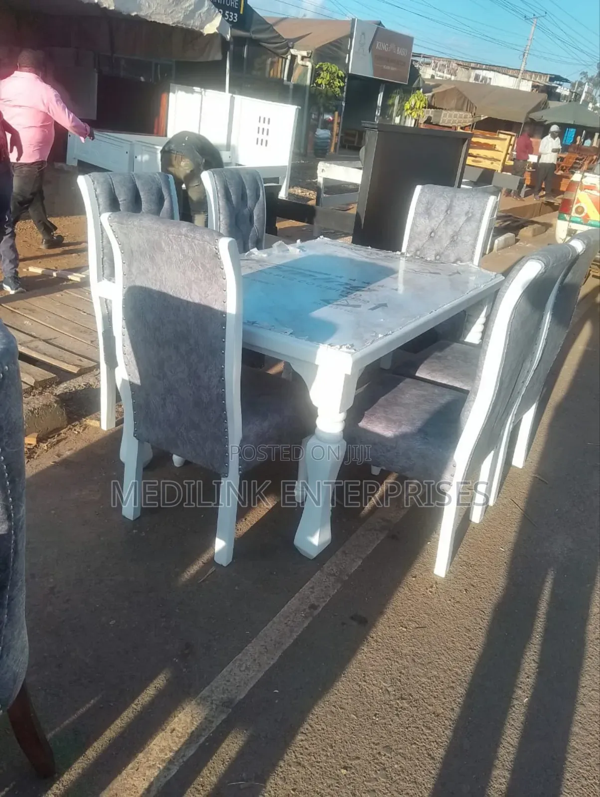 Customized Marbled 6-Seater Dinning Table Set